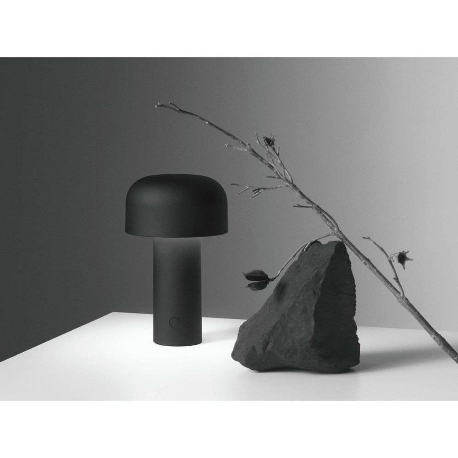 Bellhop Portable Lampă de Masă Matt Black - Flos