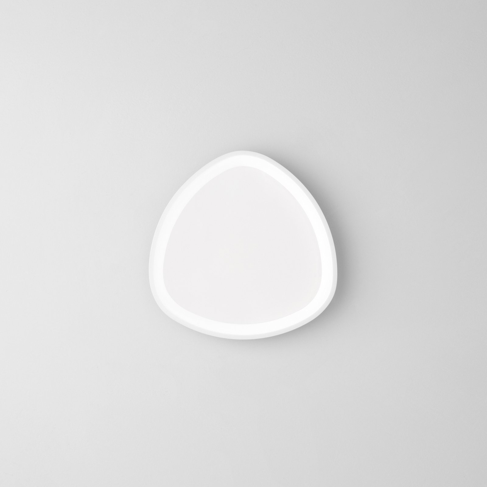 Bezi LED wall light, white, Ø 45 cm, aluminium, dimmable, CCT