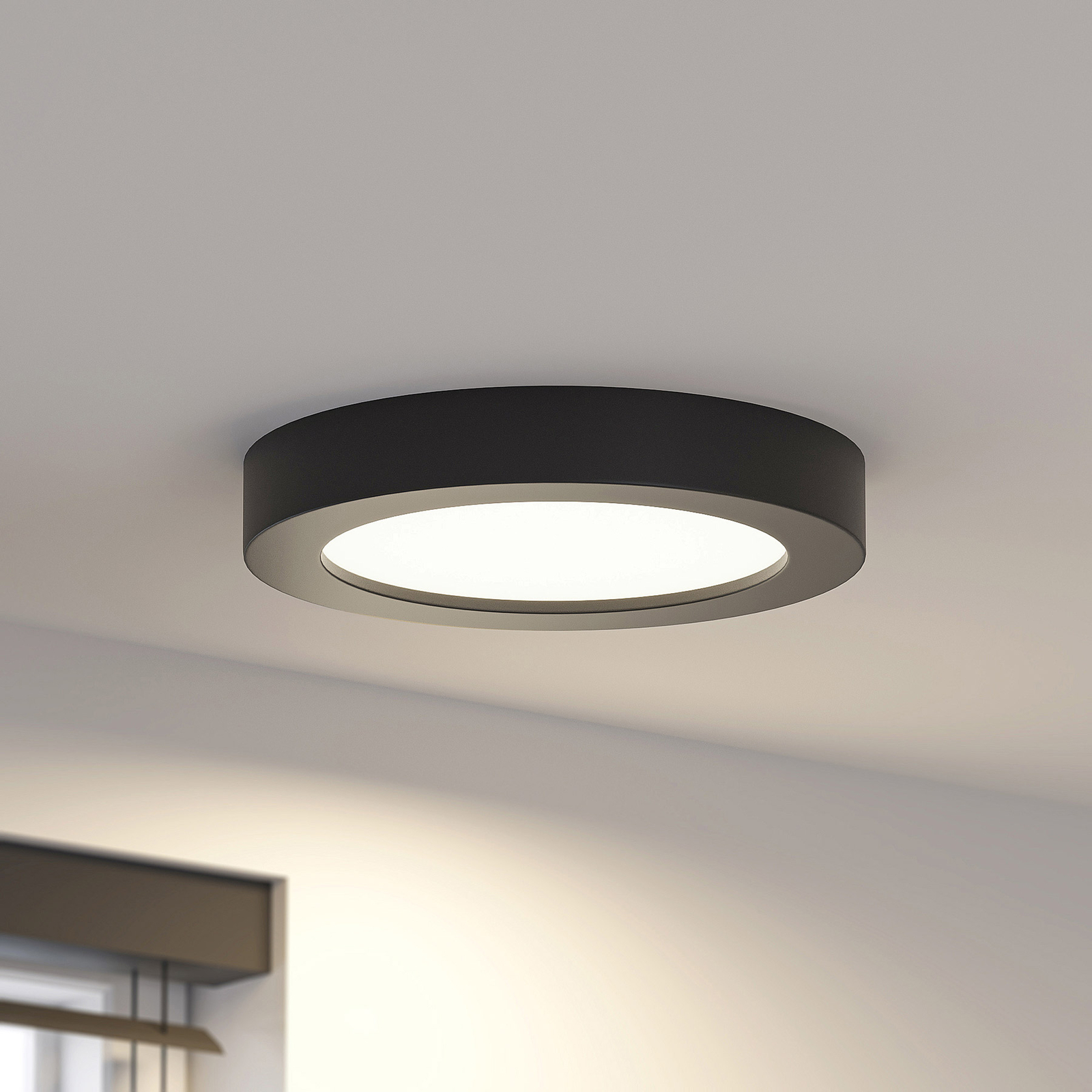 Prios Edwina LED-taklampa, svart, CCT, 22,6 cm