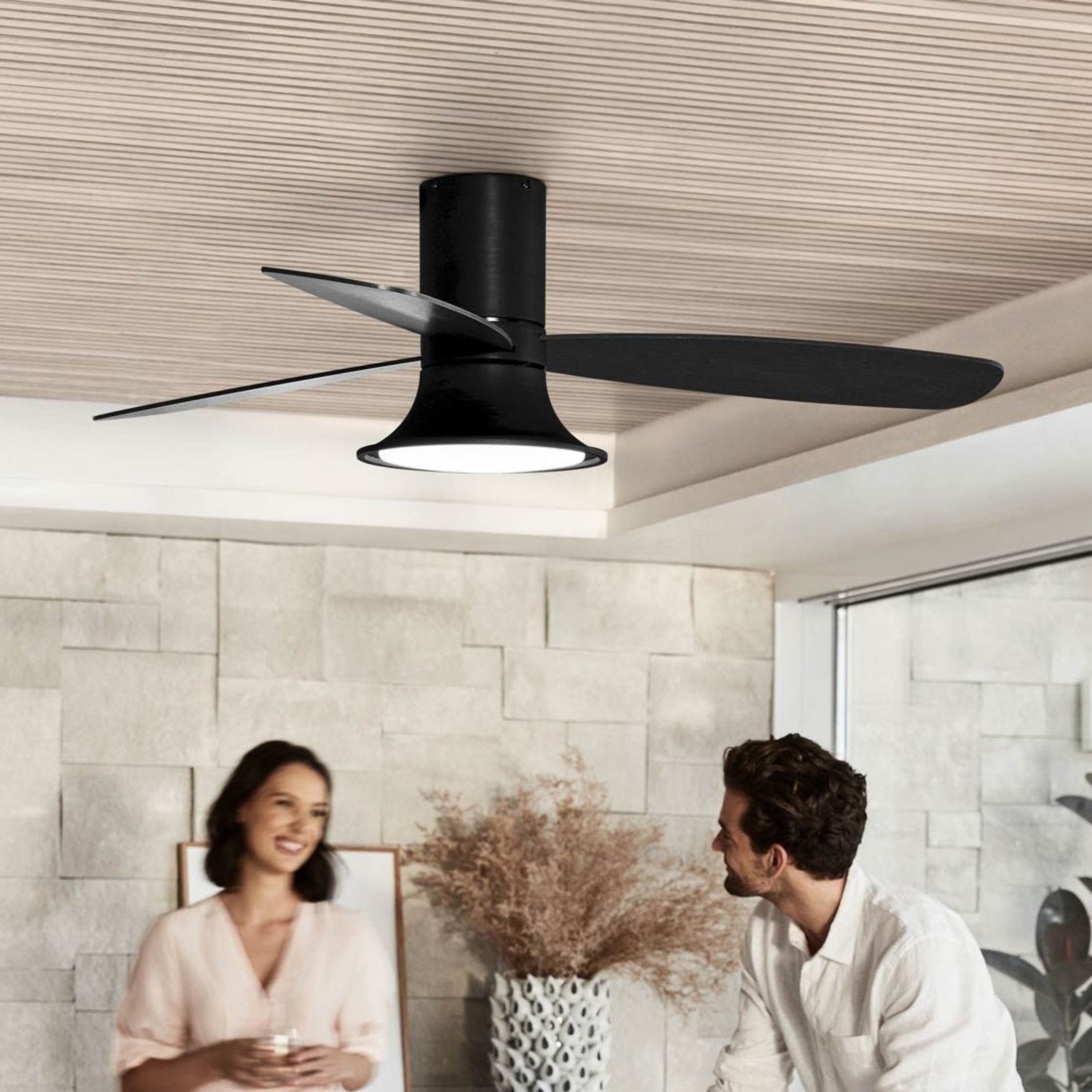 Flusso ceiling fan with LED light, black