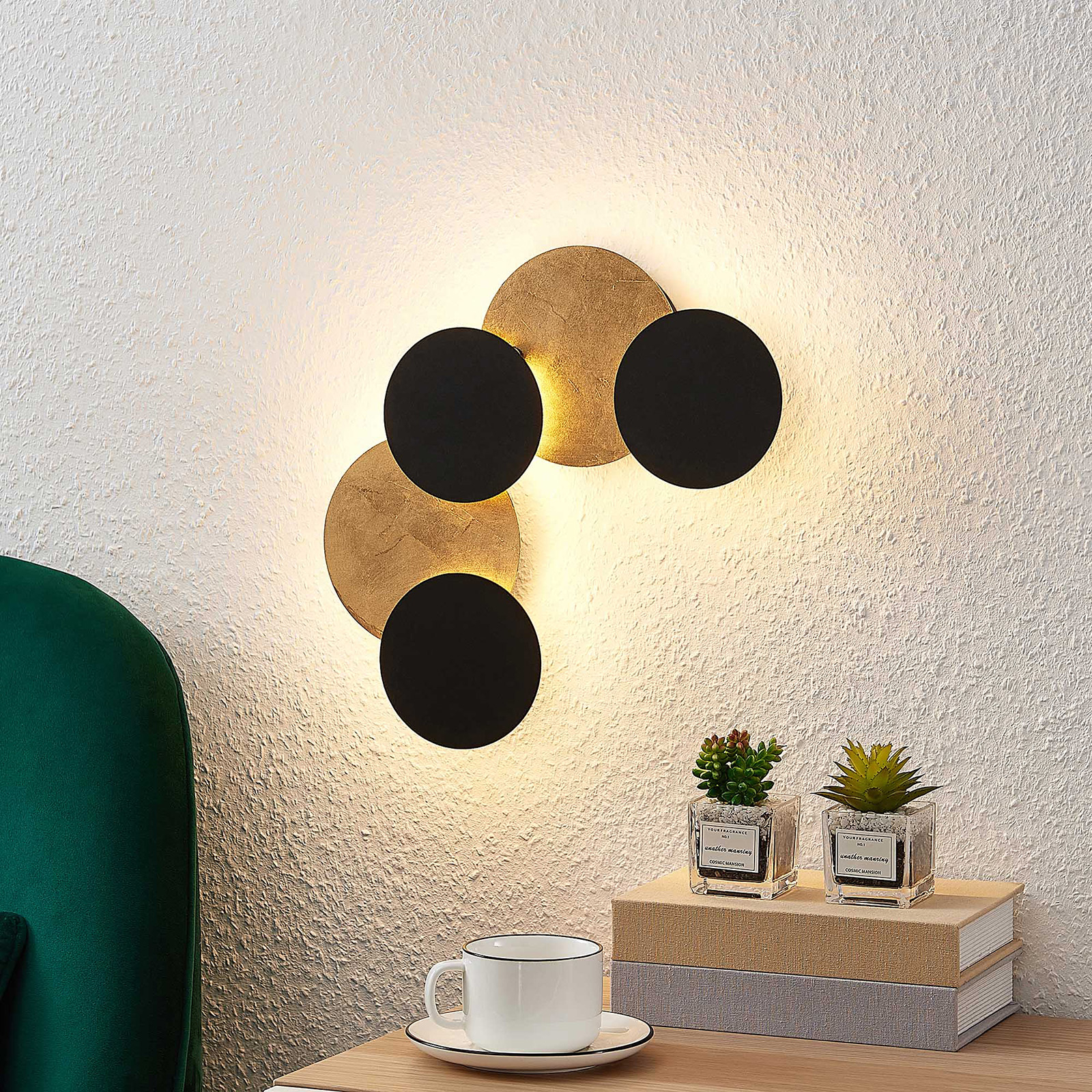 Grazyna 5 LED Aplique de Pared Black/Gold - Lindby