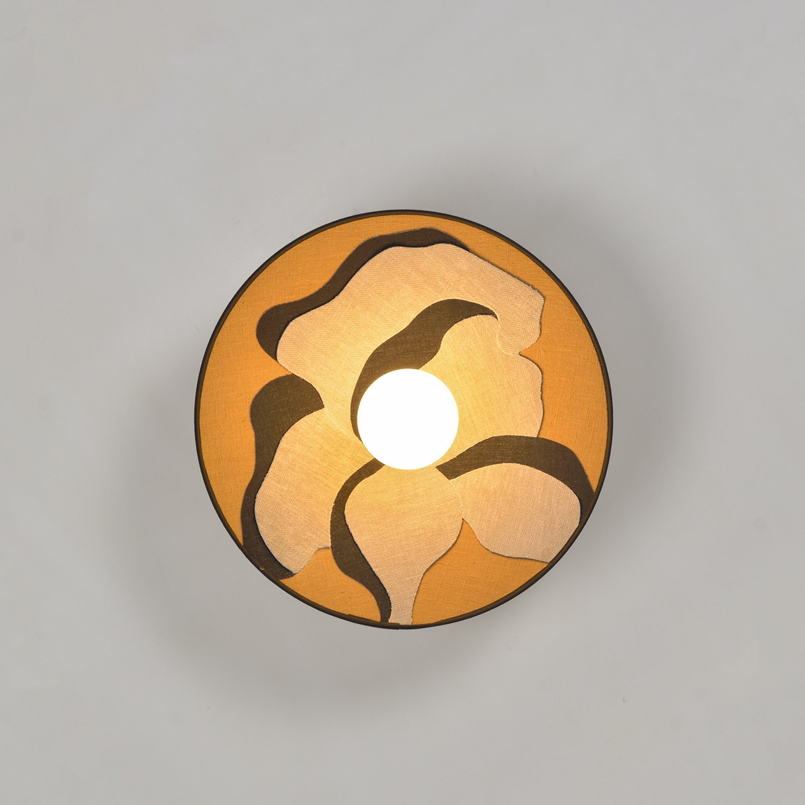 Sonia Laudet Wandlampe Ø 40 cm curry - MARKET SET Sonia Laudet Wandlampe Ø 40 cm curry - MARKET SET