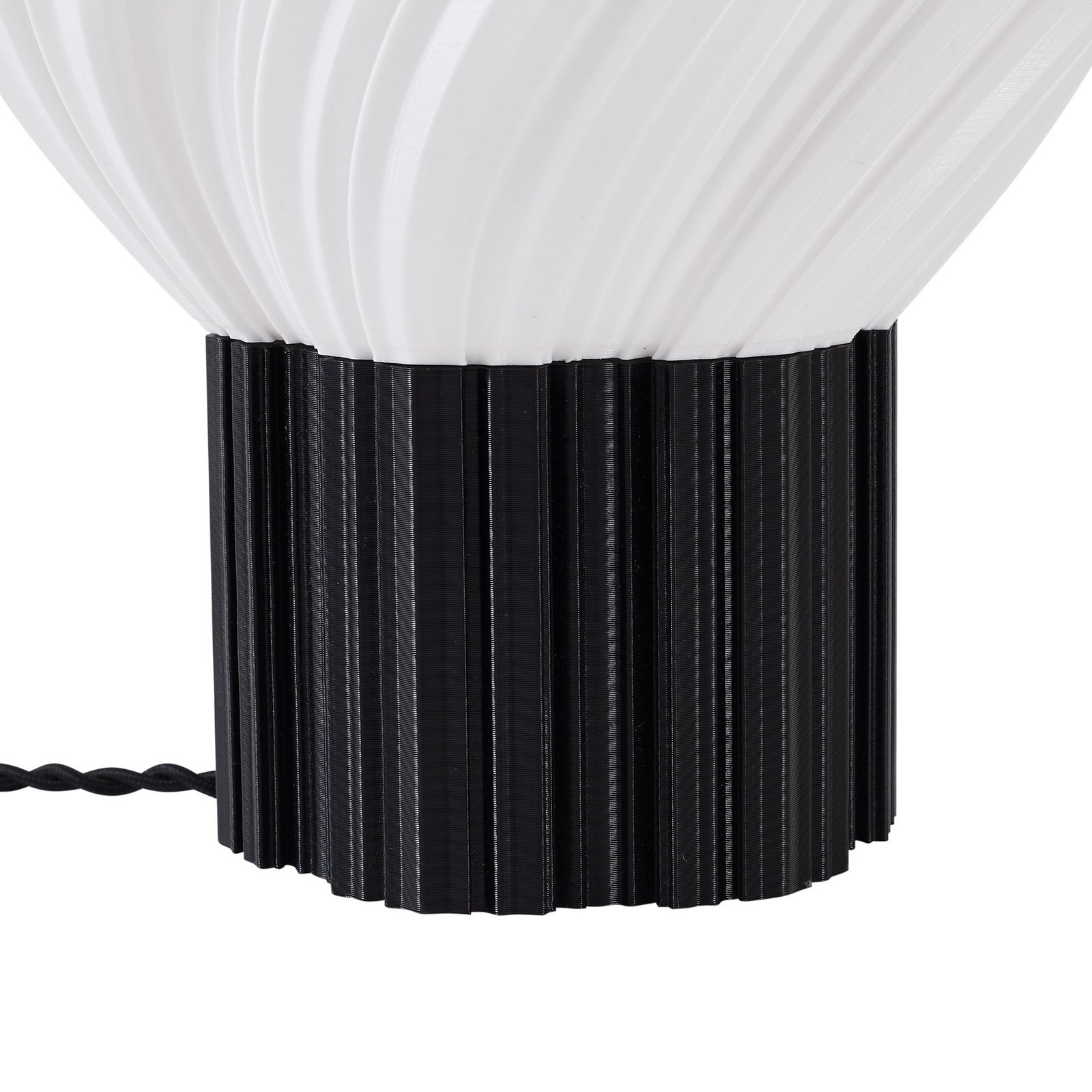 Lampada da tavolo Nuvia, altezza 39,1 cm, bianca, stampa 3D - Lindby Lampada da tavolo Nuvia, altezza 39,1 cm, bianca, stampa 3D - Lindby