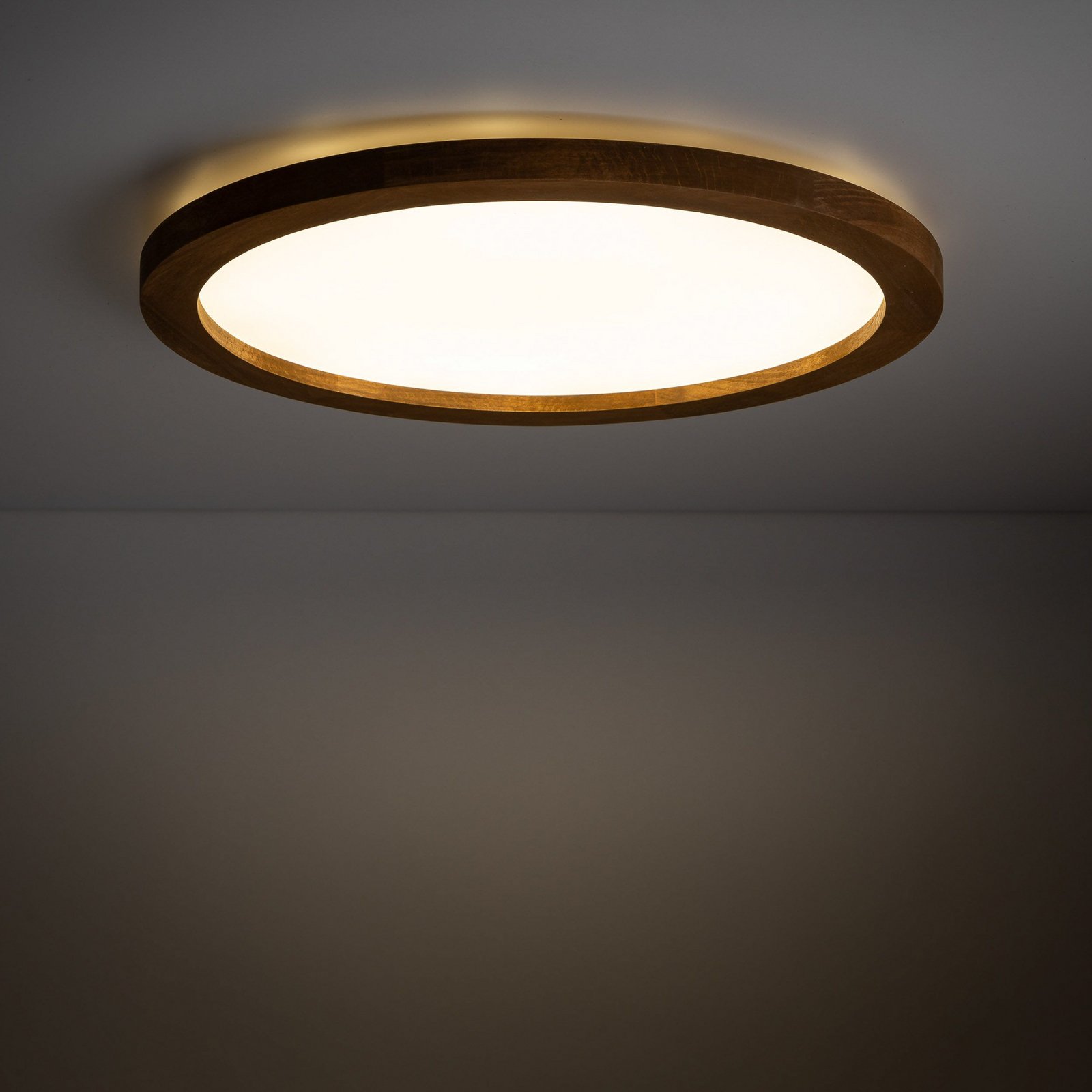 Aqua LED panel, walnut, Ø 42.5 cm, 36 W