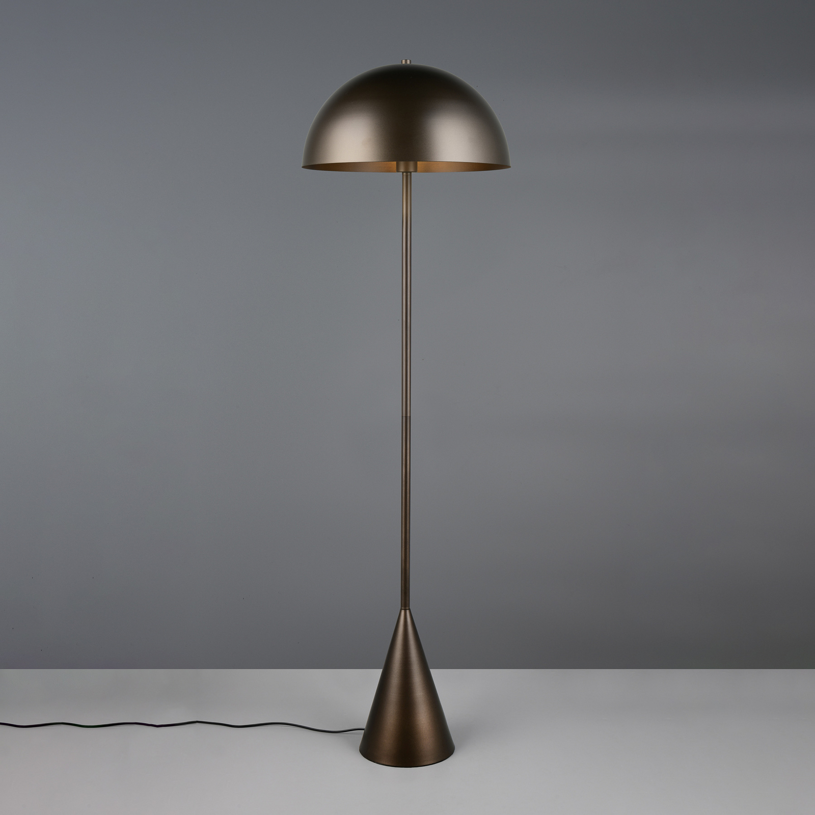 Stāvlampa „Alfie“, platīna krāsā, augstums 130 cm, metāls, E27 Stāvlampa „Alfie“, platīna krāsā, augstums 130 cm, metāls, E27