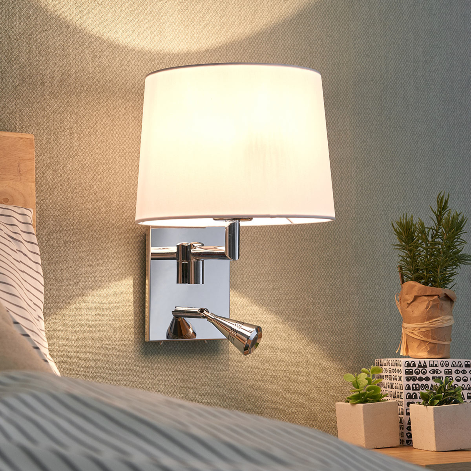 Wall light Bent with reading light