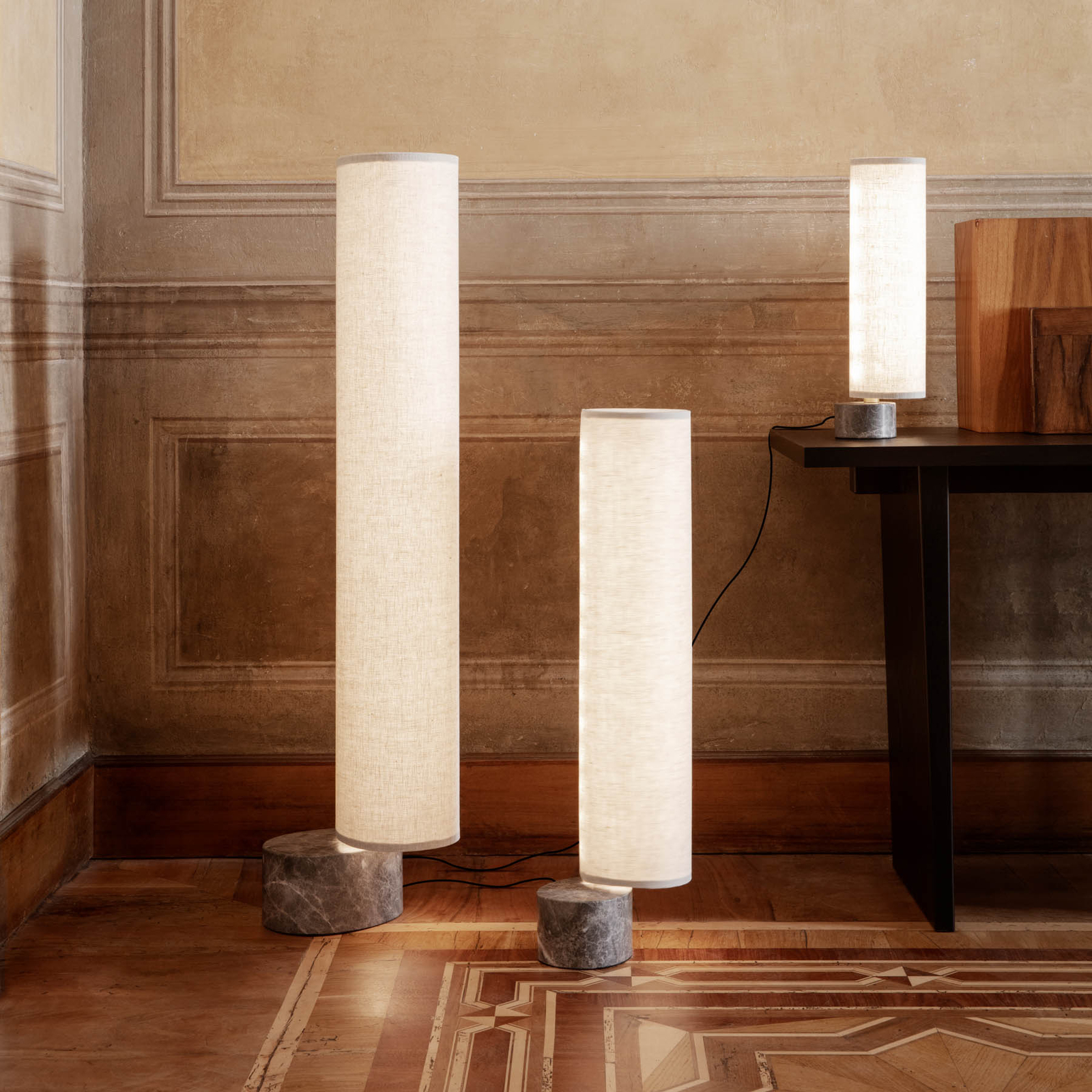 Unbound Stehleuchte H120 Canvas - GUBI