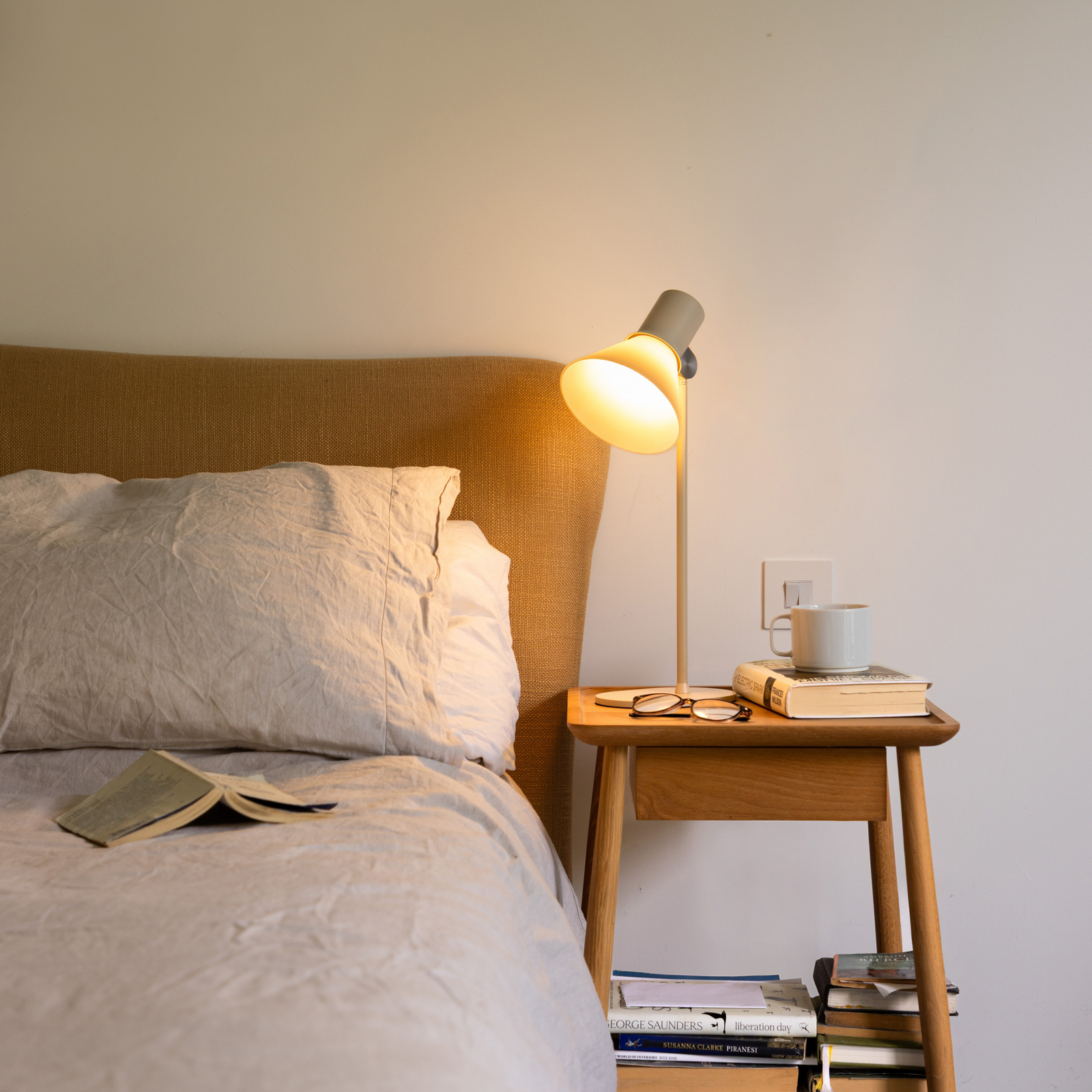 Anglepoise-tafellamp Type 80 T1, beige, 48 cm, glas