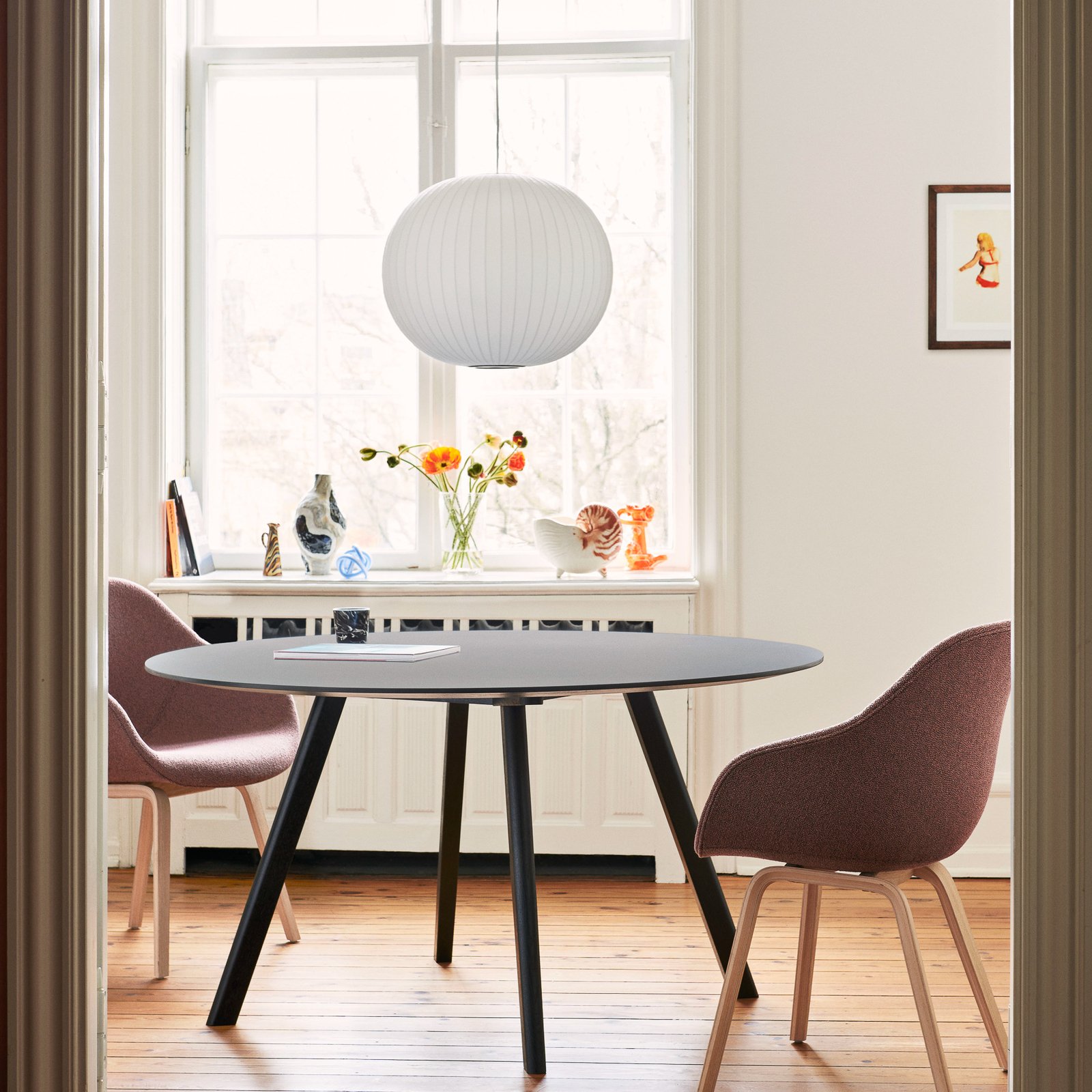 Nelson Ball Bubble Suspension M Off-White - Herman Miller