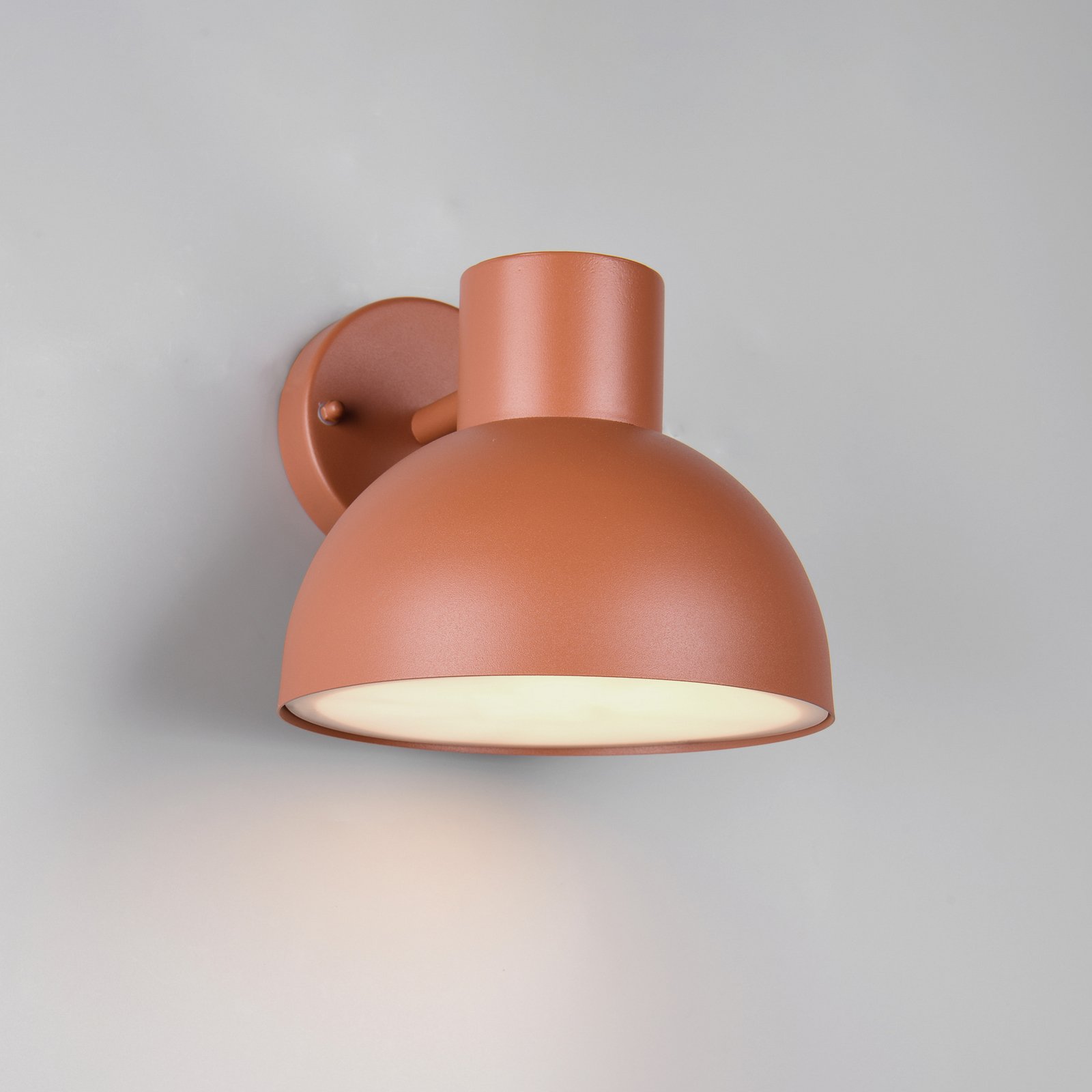 Elbe outdoor wall light, apricot, die-cast aluminium, E27