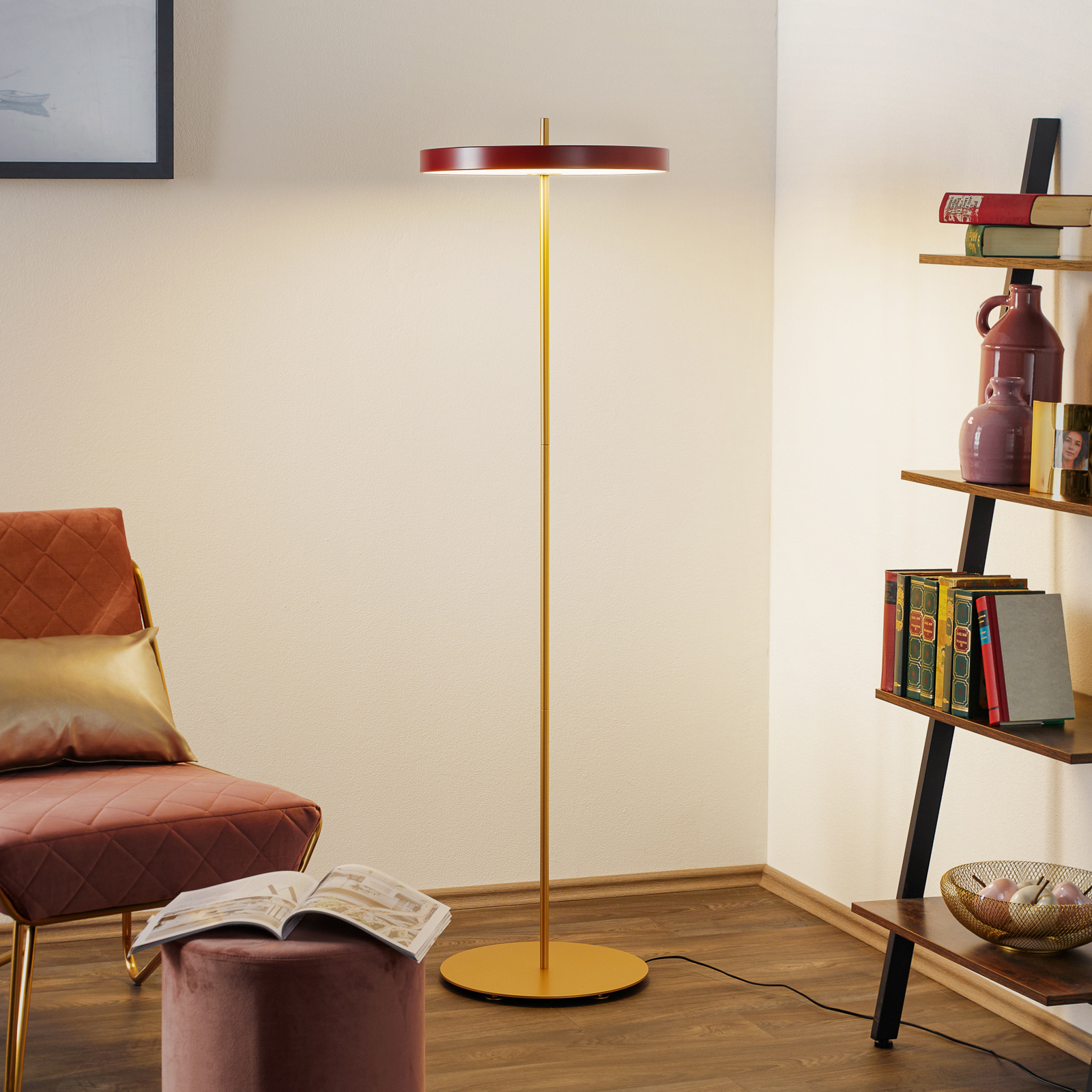 UMAGE Asteria Floor LED-Stehlampe