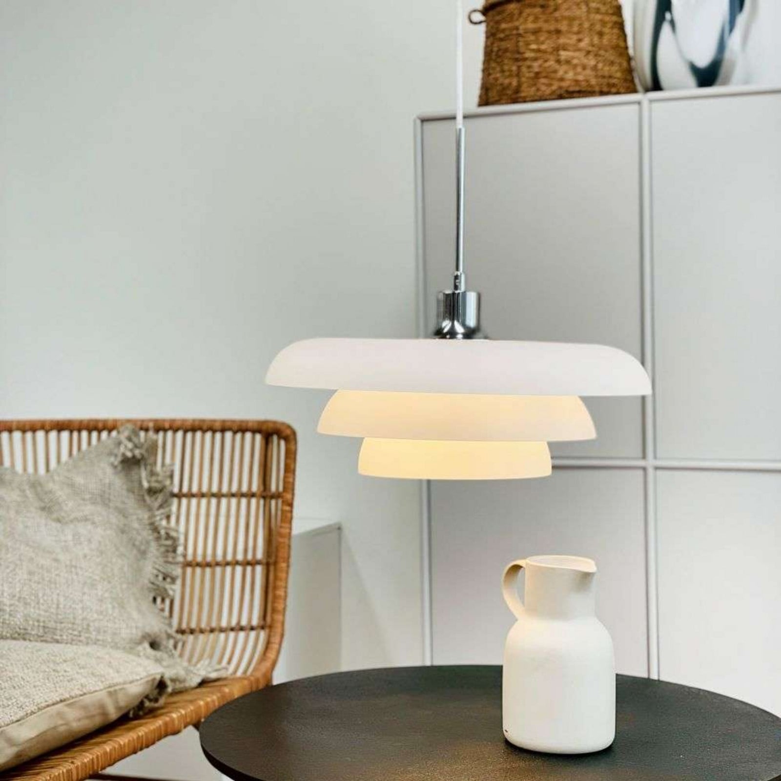 Ava Pendelleuchte, Ø40 cm, weiß, Opalglas Dyberg Larsen - Wohnzimmer - Modern - Einflammig