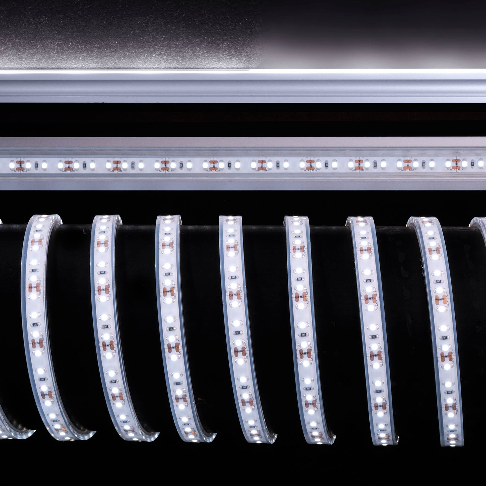 Flexible LED strip, 45 W, 500x0.4x0.2 cm