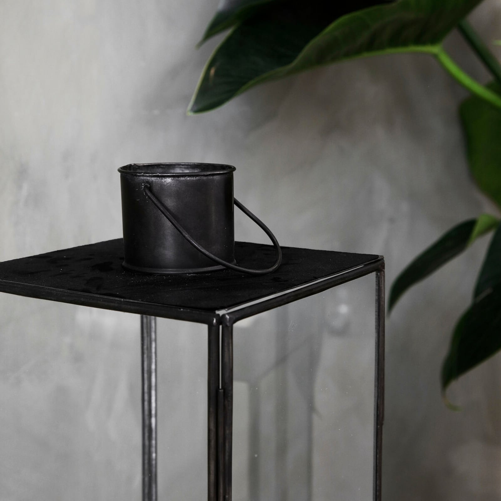 Lanterna HDNarrow, nero anticato, altezza 79 cm - House Doctor