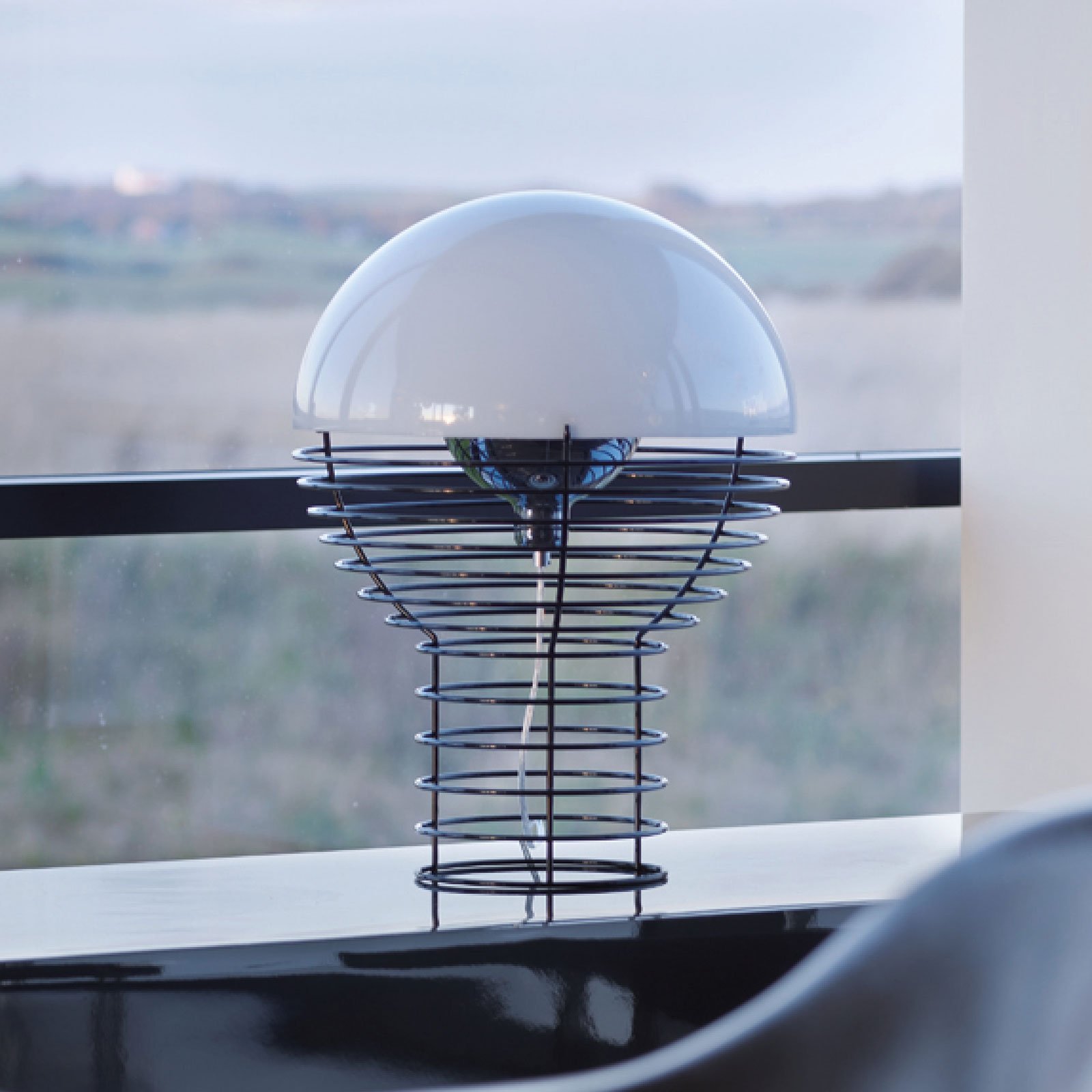 Wire Bordlampe Ø40 Hvit - Verpan