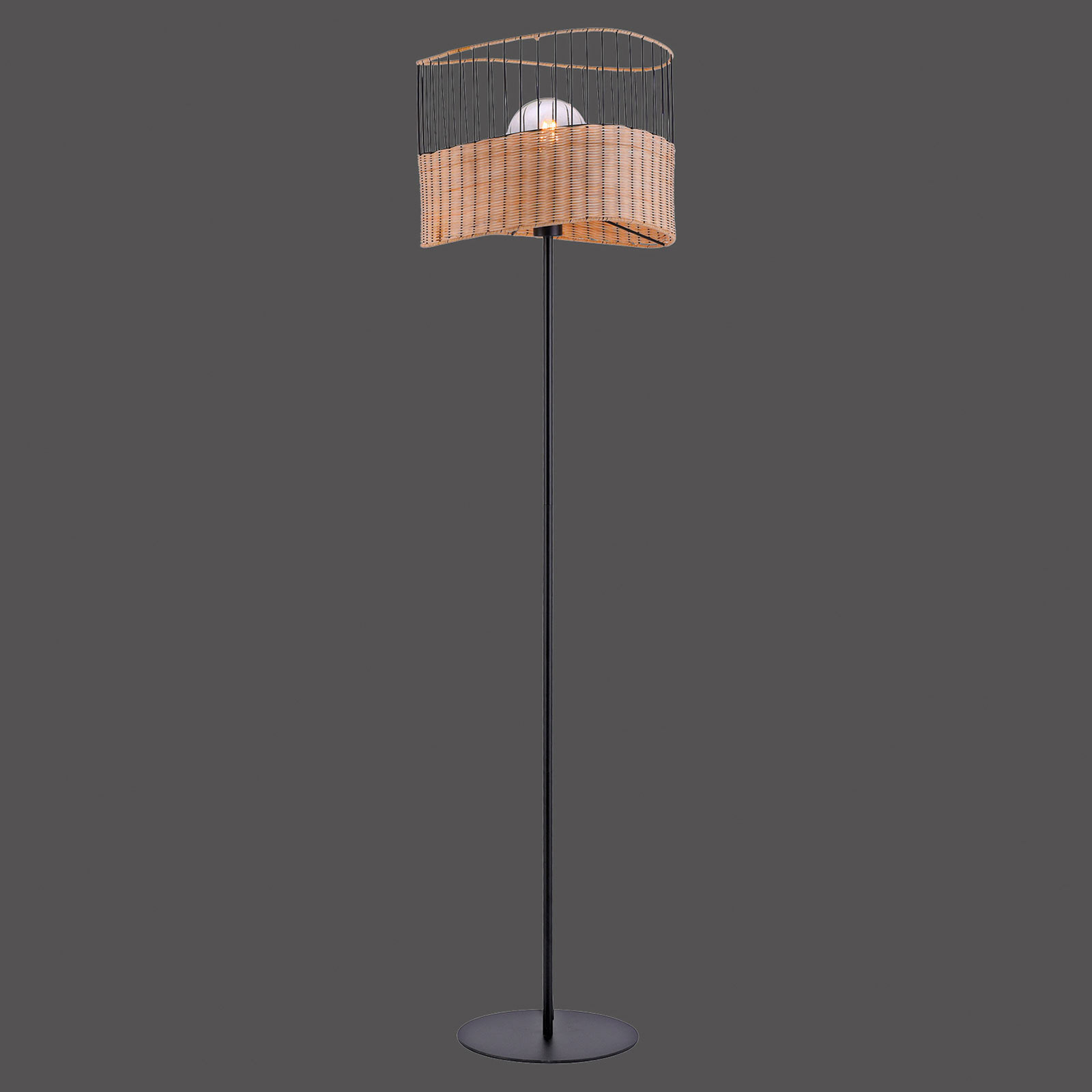 Reed floor lamp made of wood and metal