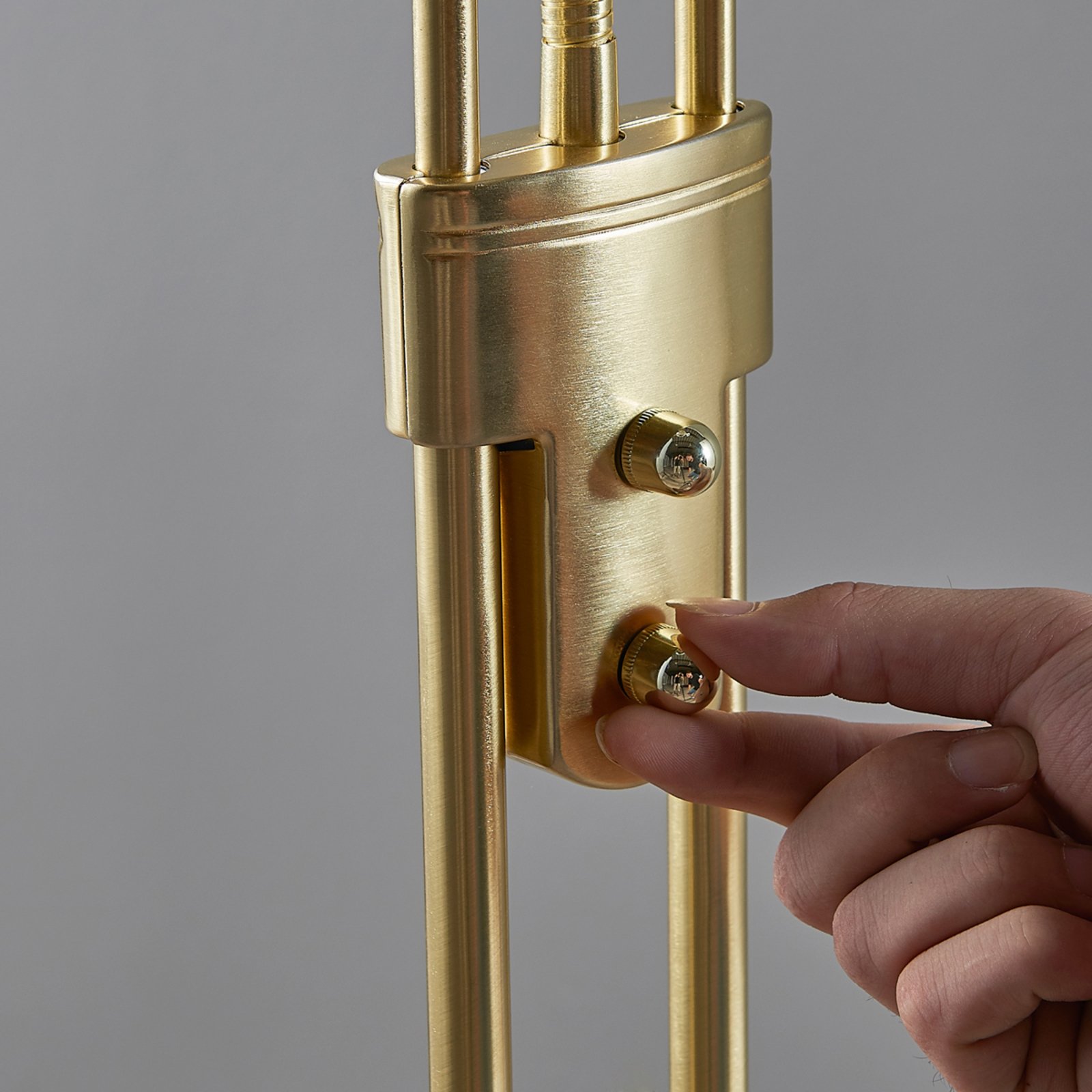 Yveta Floor Lamp Brass/White - Lindby
