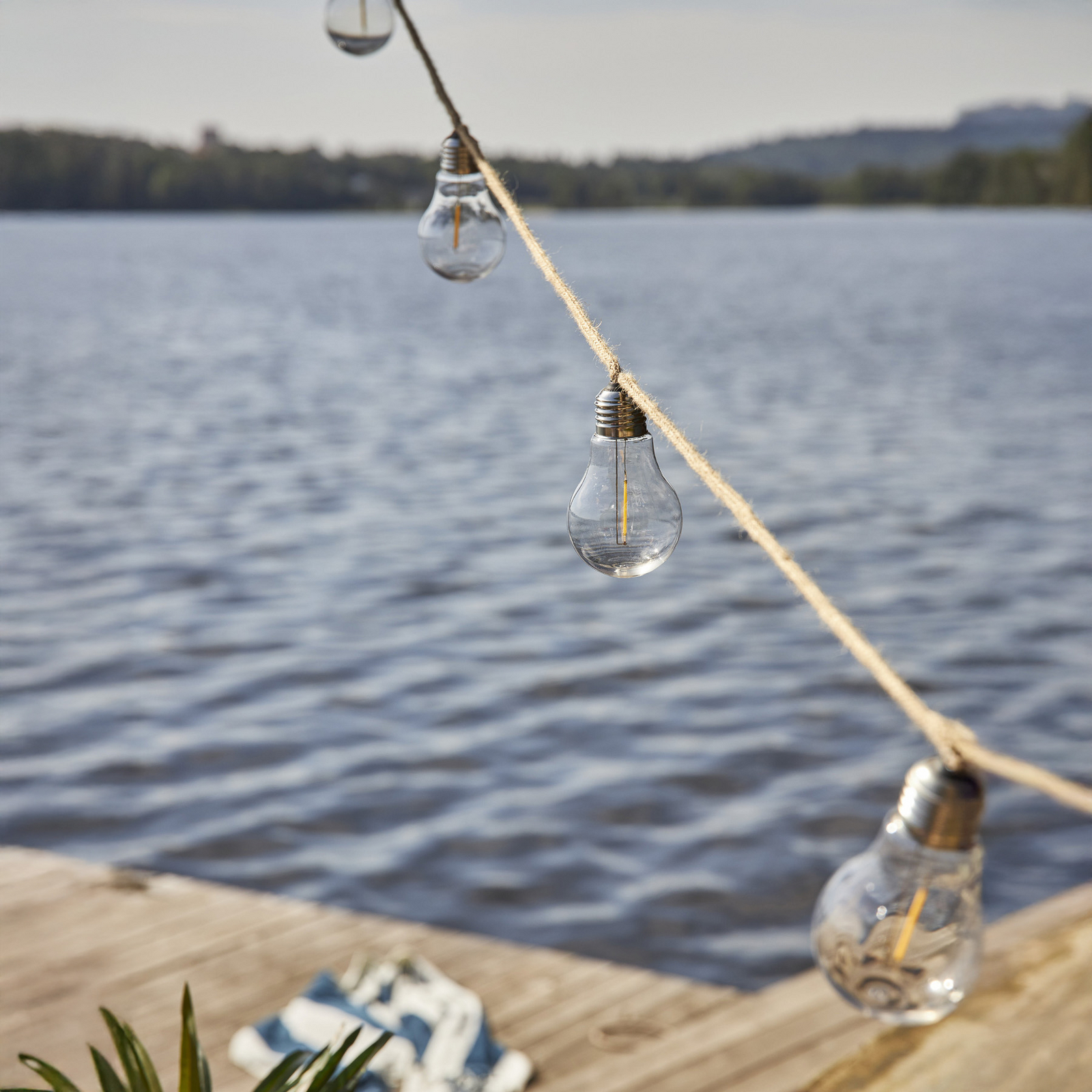 Jutta Outdoor -LED-valoketju, 10-lamppuinen, 5 m, juutti, IP44 Jutta Outdoor -LED-valoketju, 10-lamppuinen, 5 m, juutti, IP44