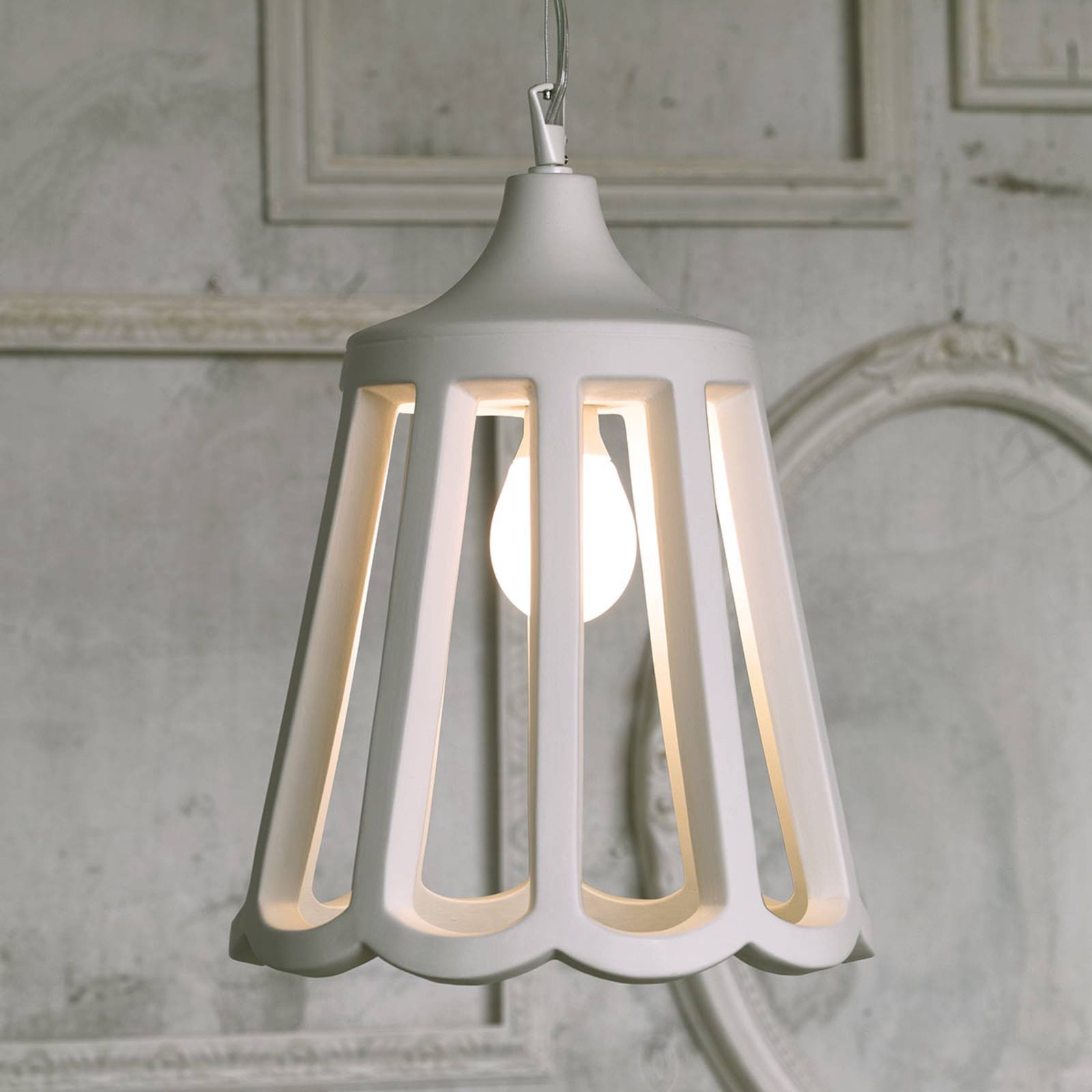 Suspension designer Le Pupette en céramique, 30 cm