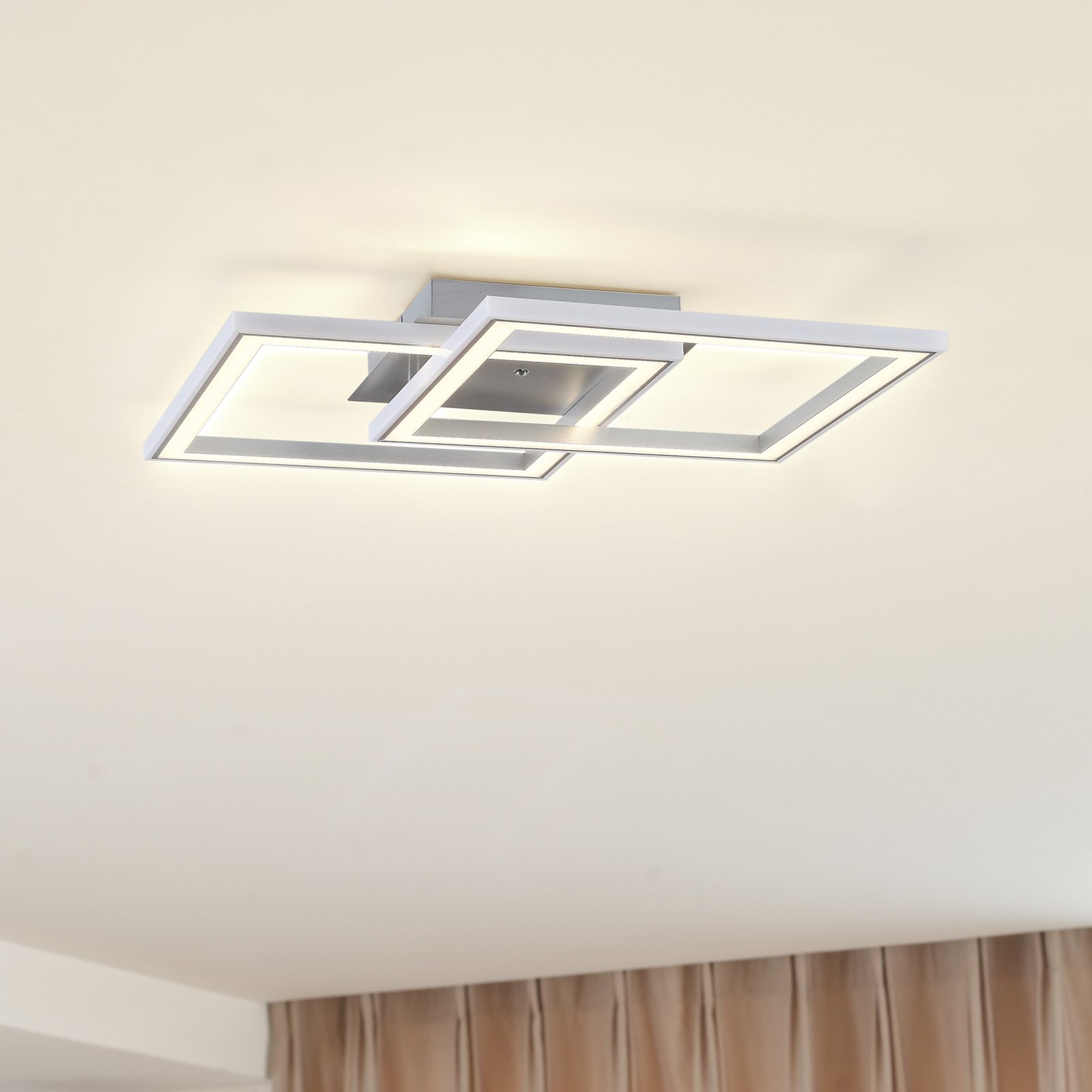 Lindby Lorina LED осветление за таван, квадратно, RGBW