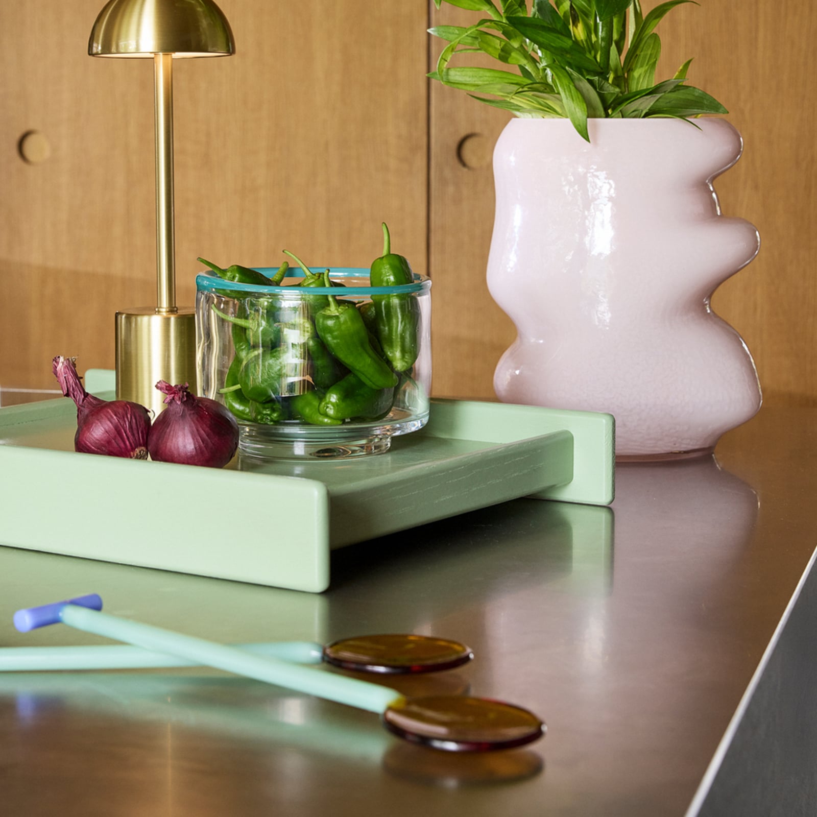 Vassoio Less verde, lunghezza 42 cm - Hübsch