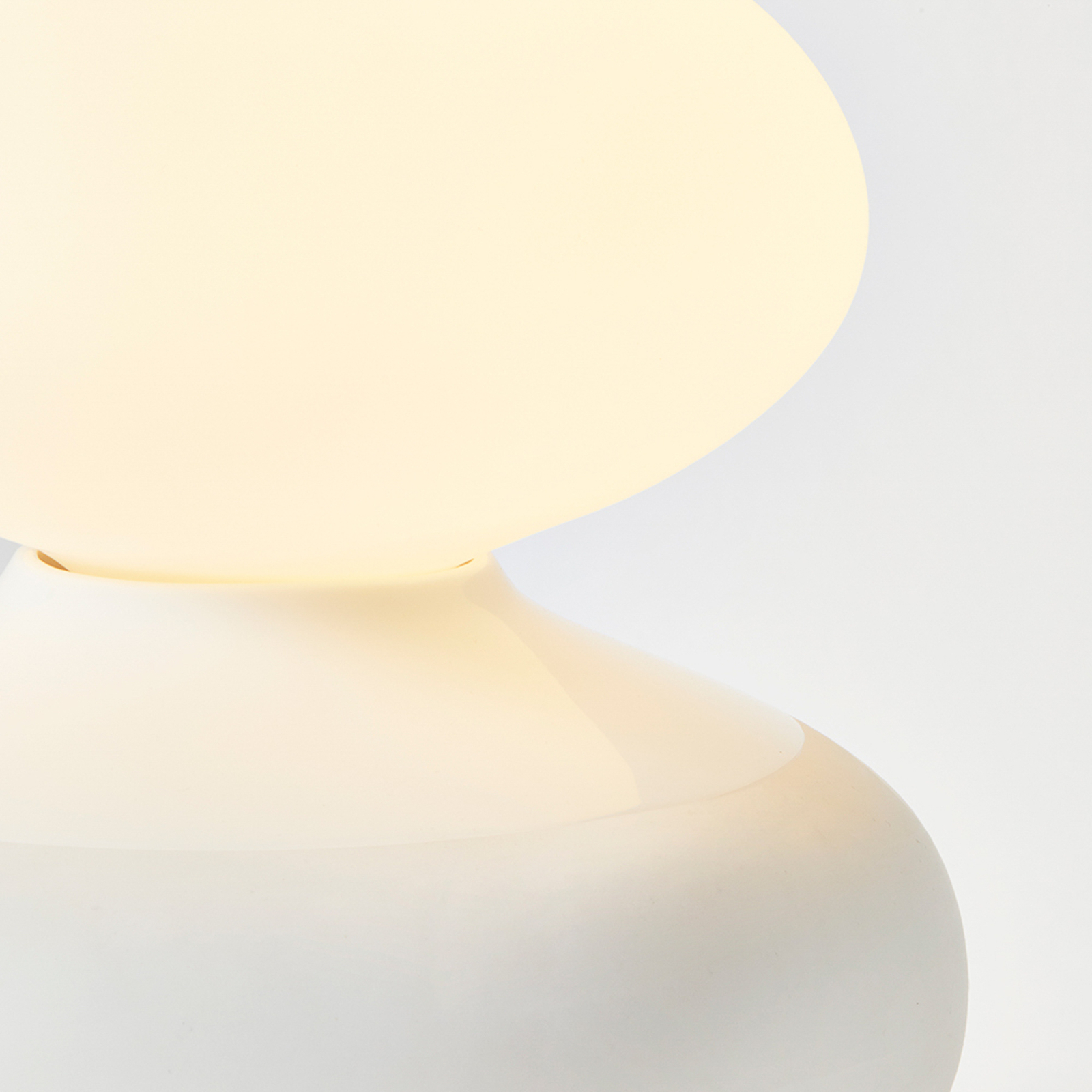 Lámpara de mesa Tala Reflection Oval, diseño David Weeks