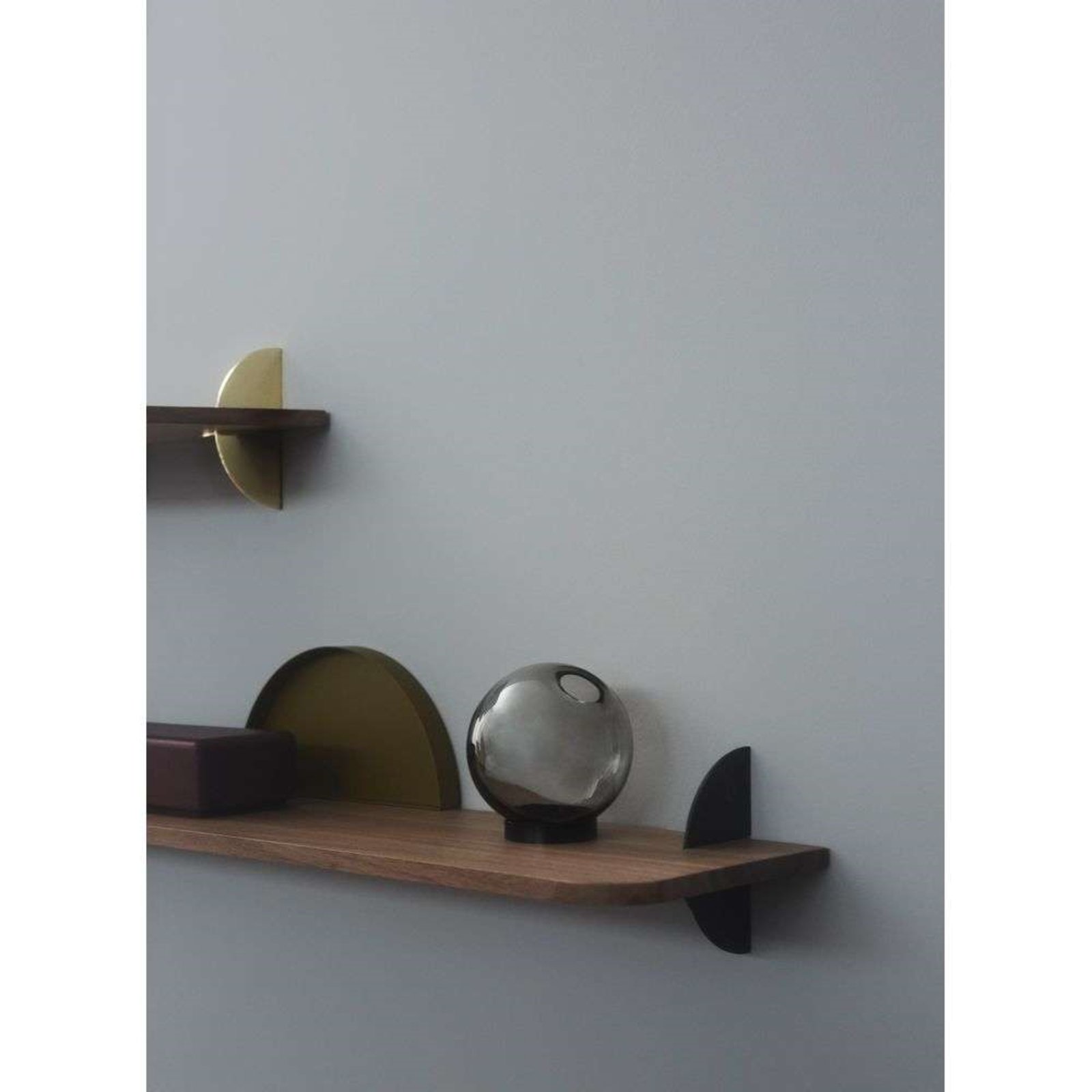 Aedes Shelf L50 Walnut/Black - AYTM