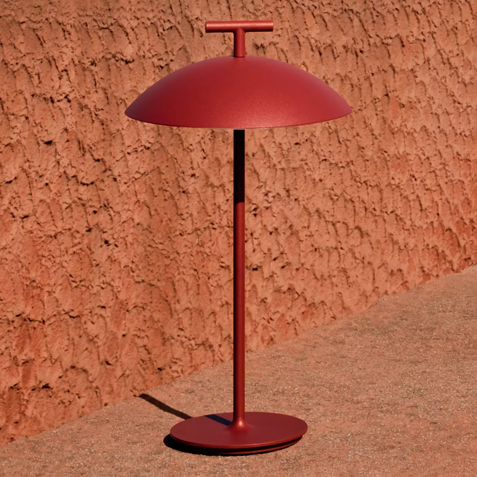 Lampada da esterno ricaricabile senza fili Mini Geen-A OUTDOOR di Kartell -  rosso