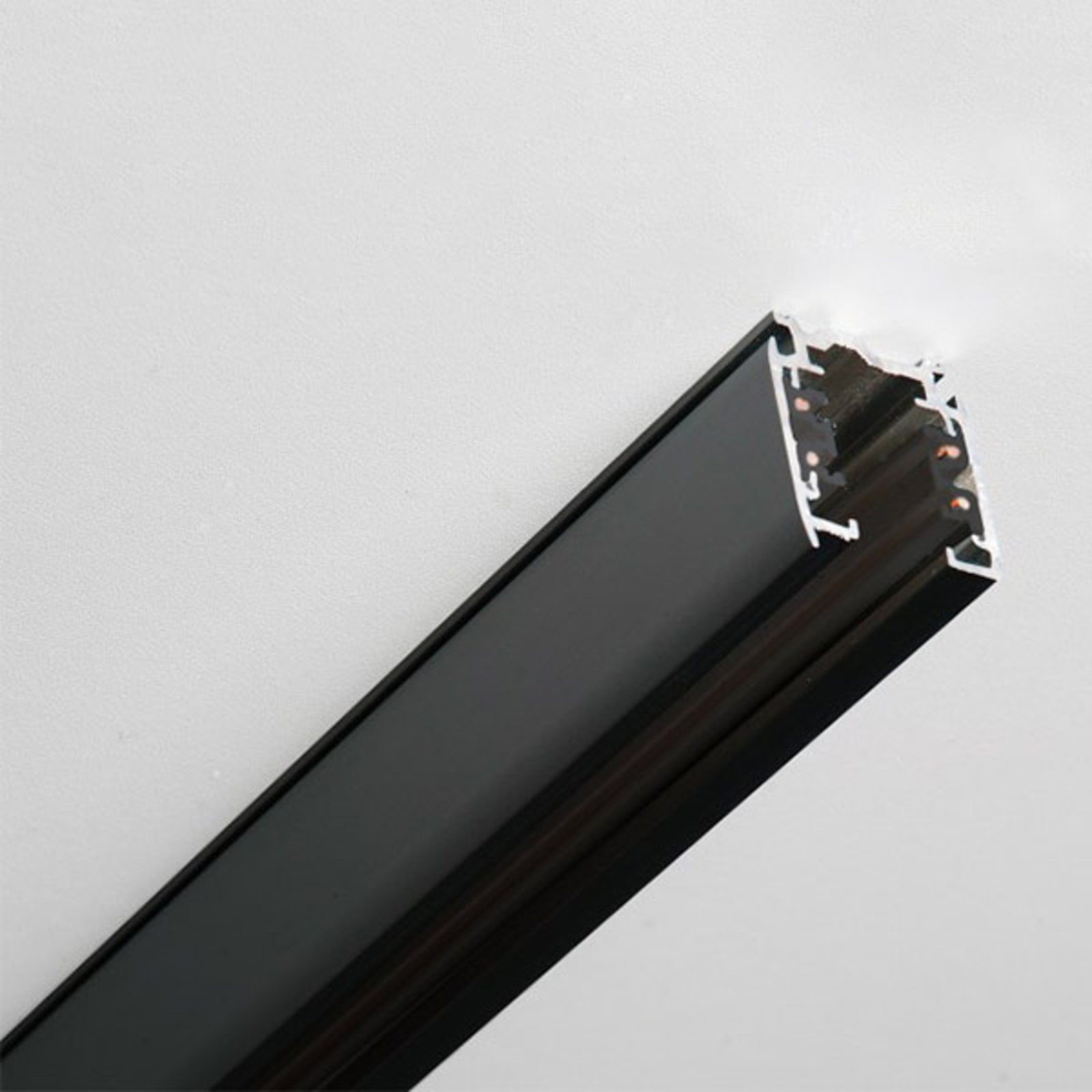 3-fas strömskena Noa aluminium 200 cm, svart