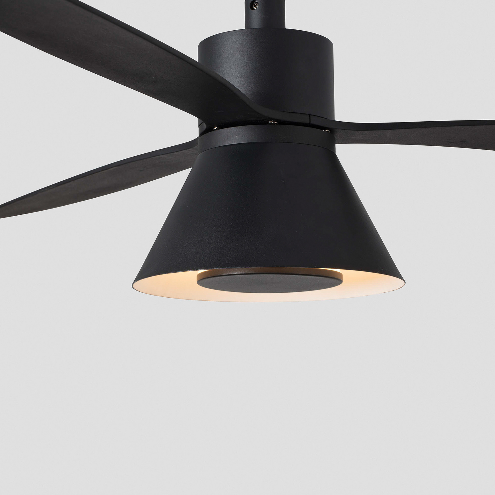 Ventilator de tavan cu LED Amelia Cone L, negru, silențios, 132 cm