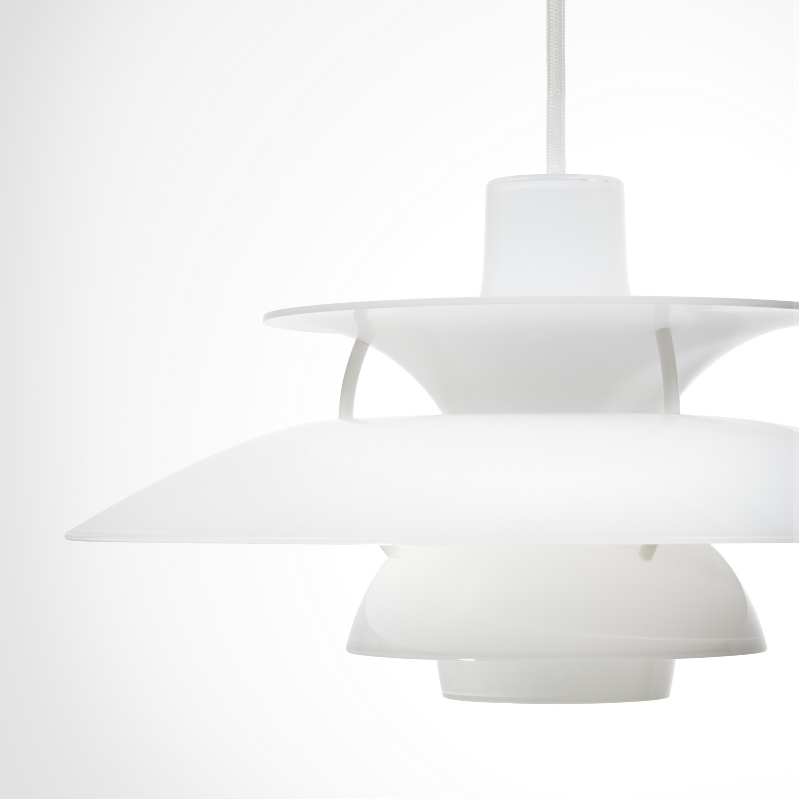 Louis Poulsen hanglamp PH 5 320, opaalwit, E14 Louis Poulsen hanglamp PH 5 320, opaalwit, E14