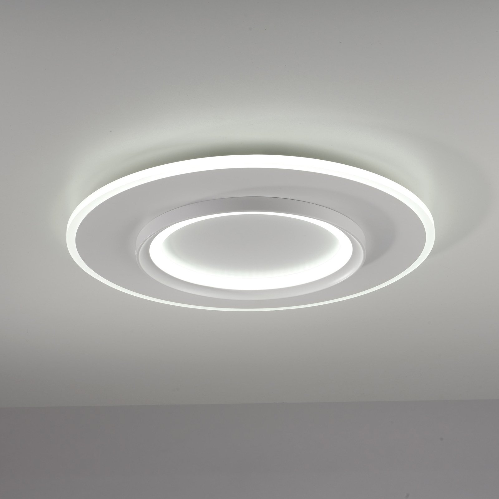 Paul Neuhaus Smart LED stropní svítidlo Q-Kalina, bílé, Ø 50 cm