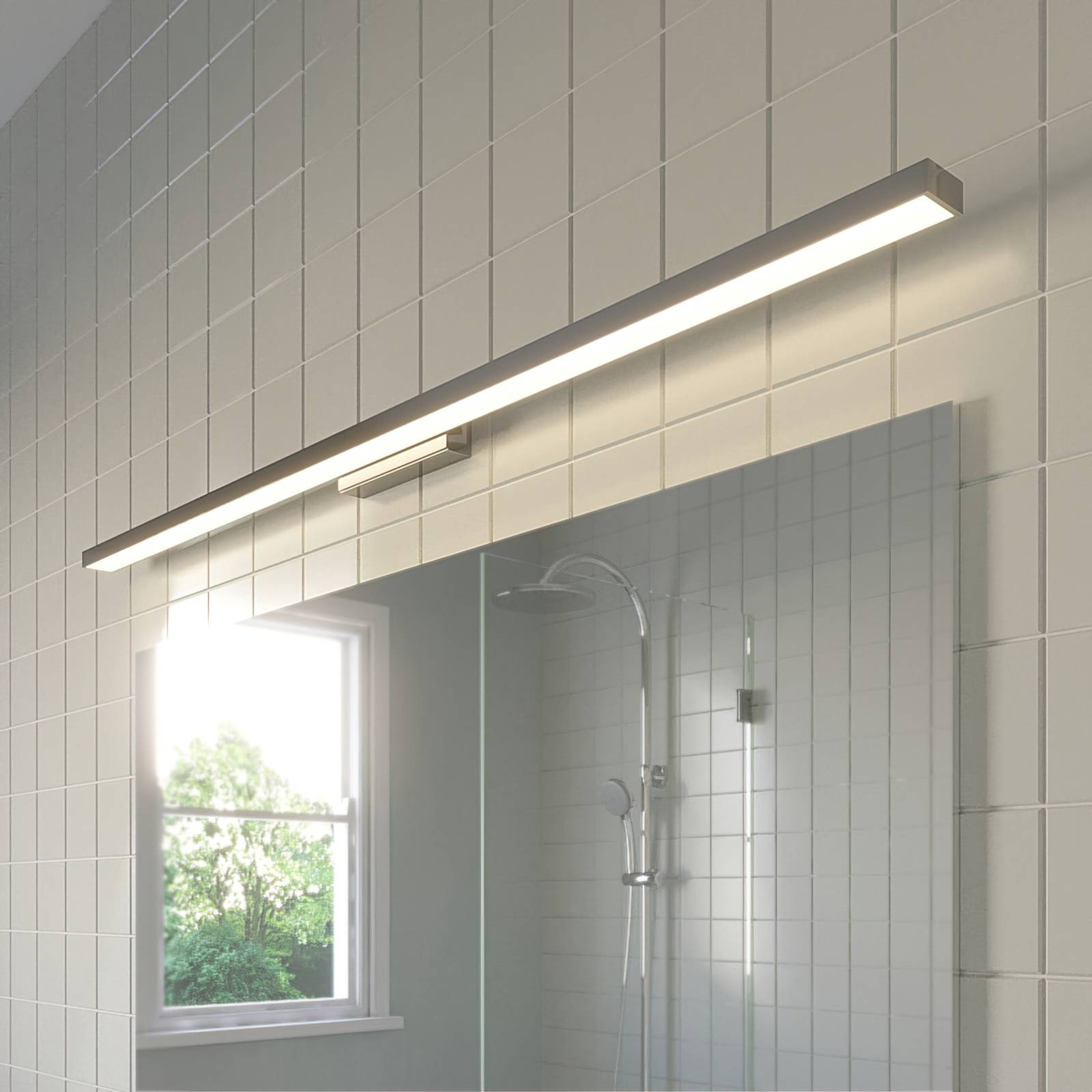 Kúpeľňové a zrkadlové svietidlo Lindby Alenia LED, 120 cm, chróm