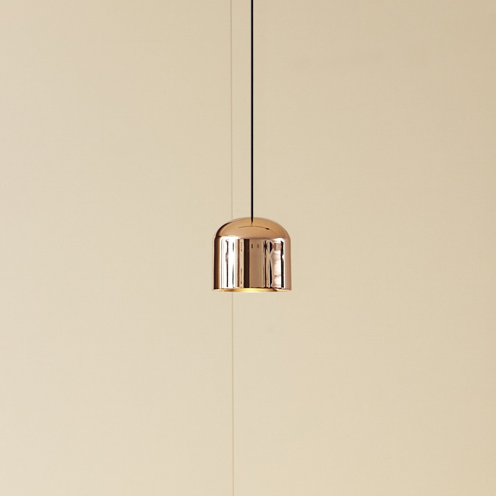 Lindby LED pendant light Lumaro, gold, Ø 8 cm, aluminium, 48V