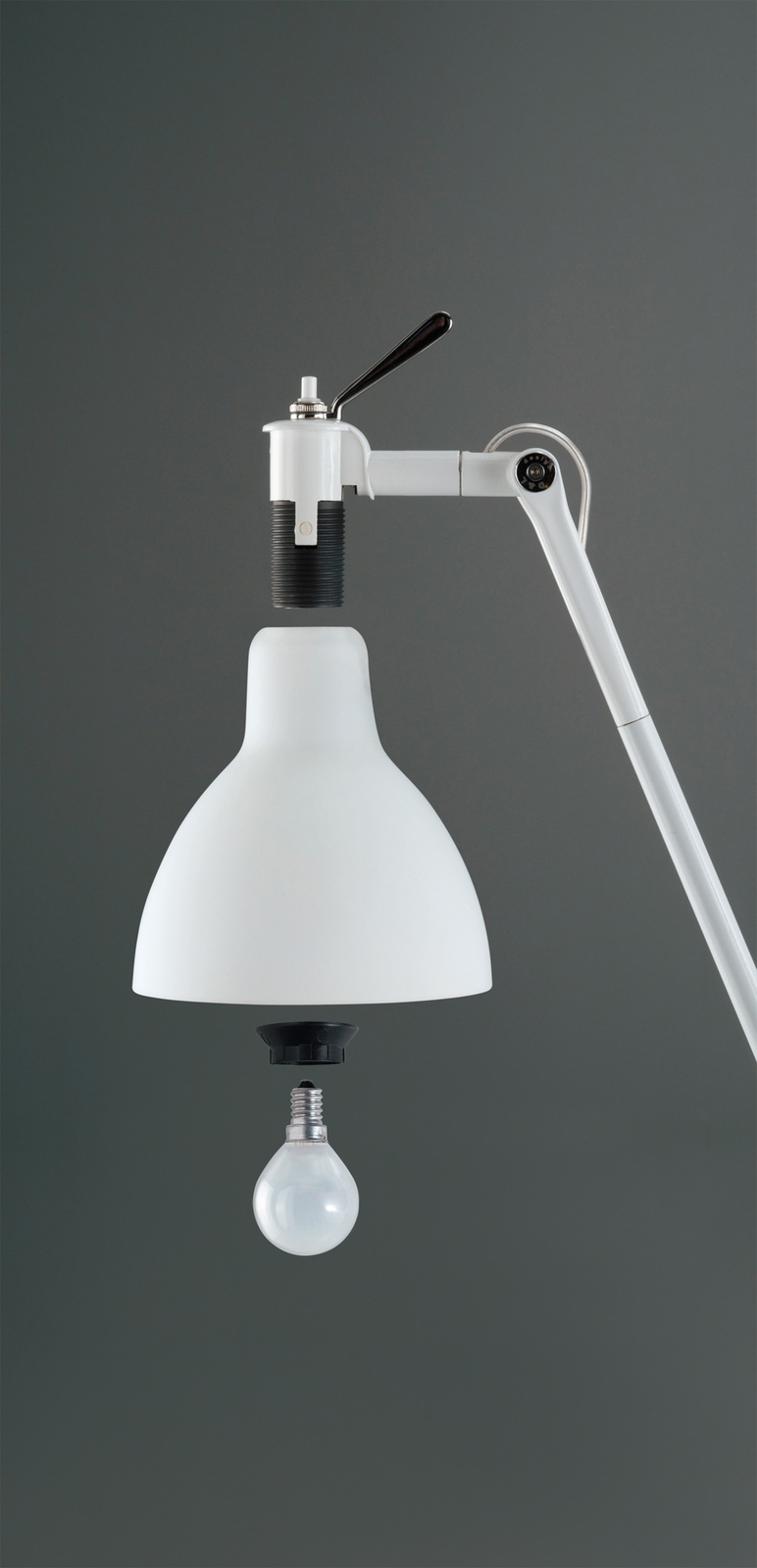 Luxy F1 Floor Lamp Aluminium with Gloss White - Rotaliana