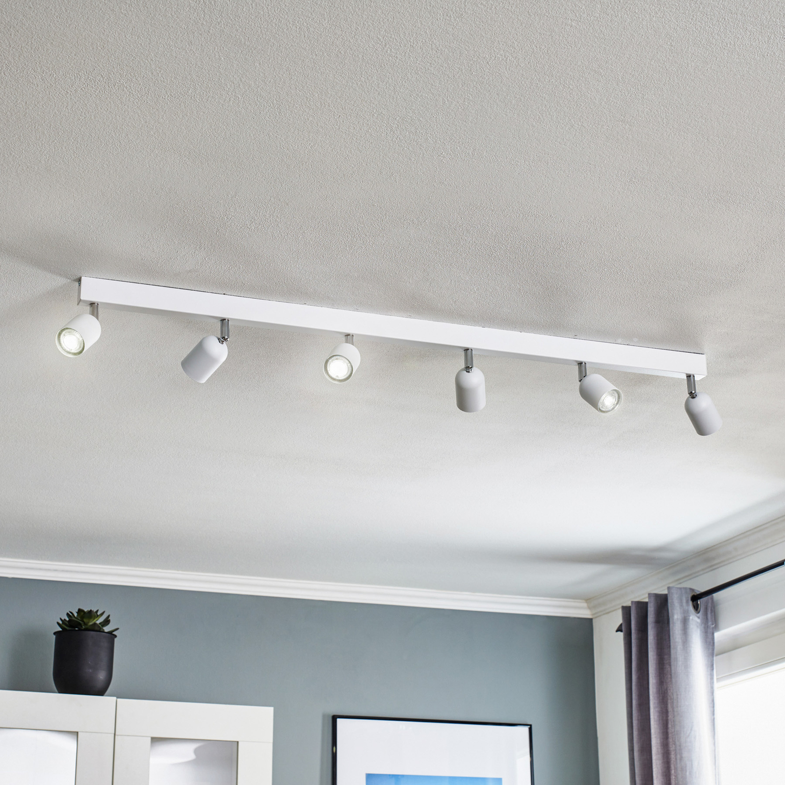 Top ceiling spotlight, 6-bulb, long, white | Lights.ie