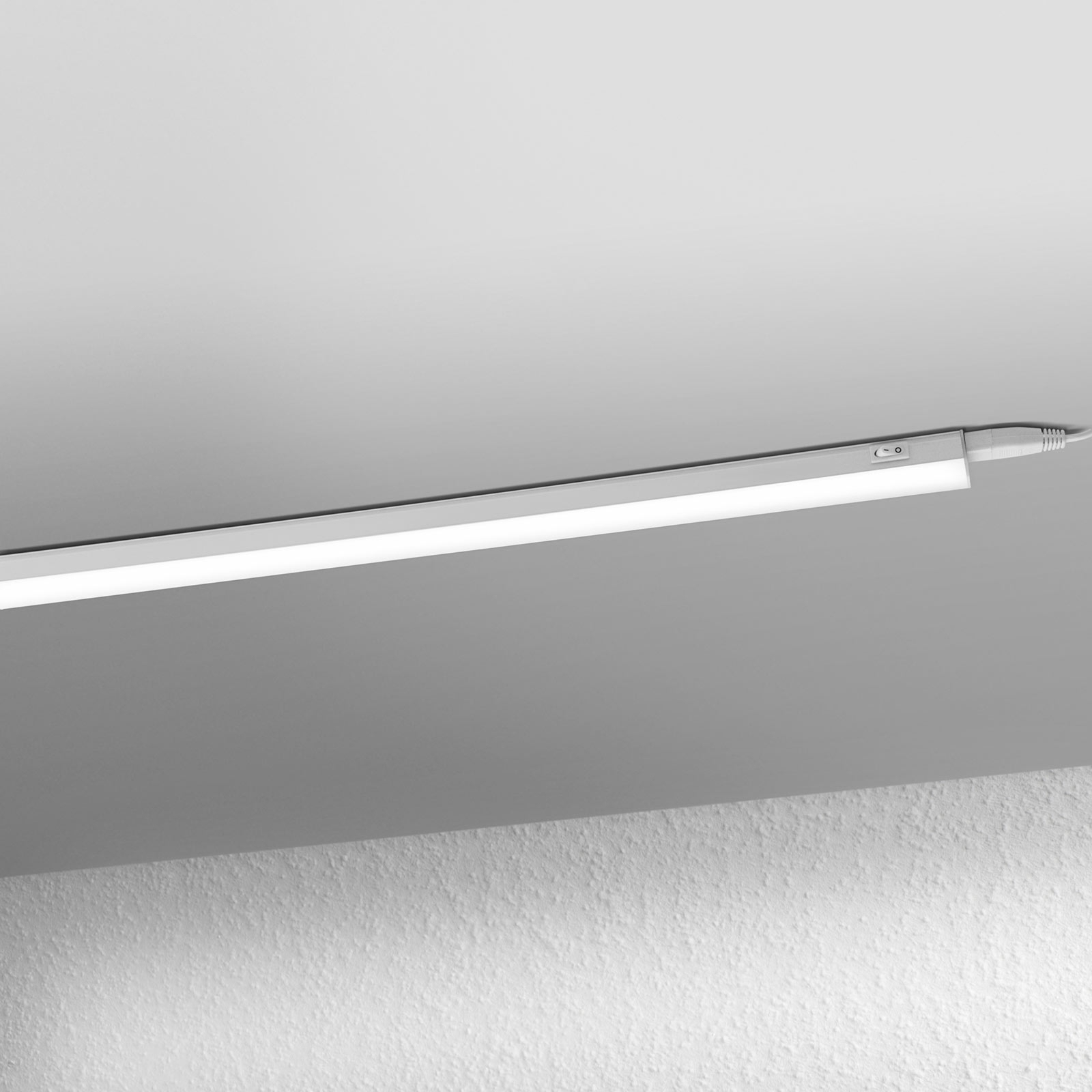 LEDVANCE Candeeiro de mesa LED de ripas 90cm 3,000K