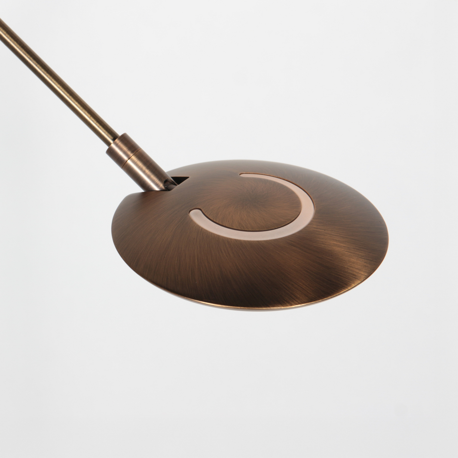 LED vloerlamp Zenith2, 1-lamp, brons, CCT, afstandsbediening LED vloerlamp Zenith2, 1-lamp, brons, CCT, afstandsbediening