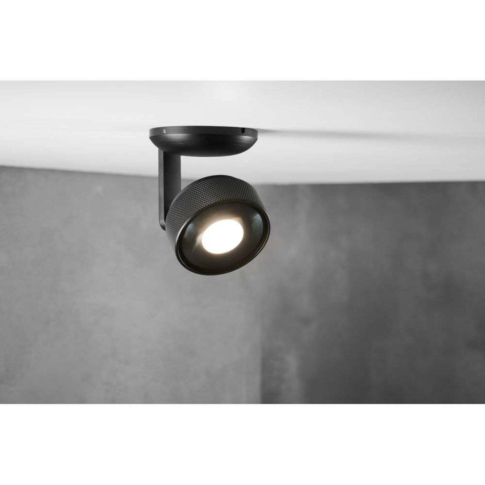 Cosmo C1 Stropna lampa 2700K Titanij - Light-Point