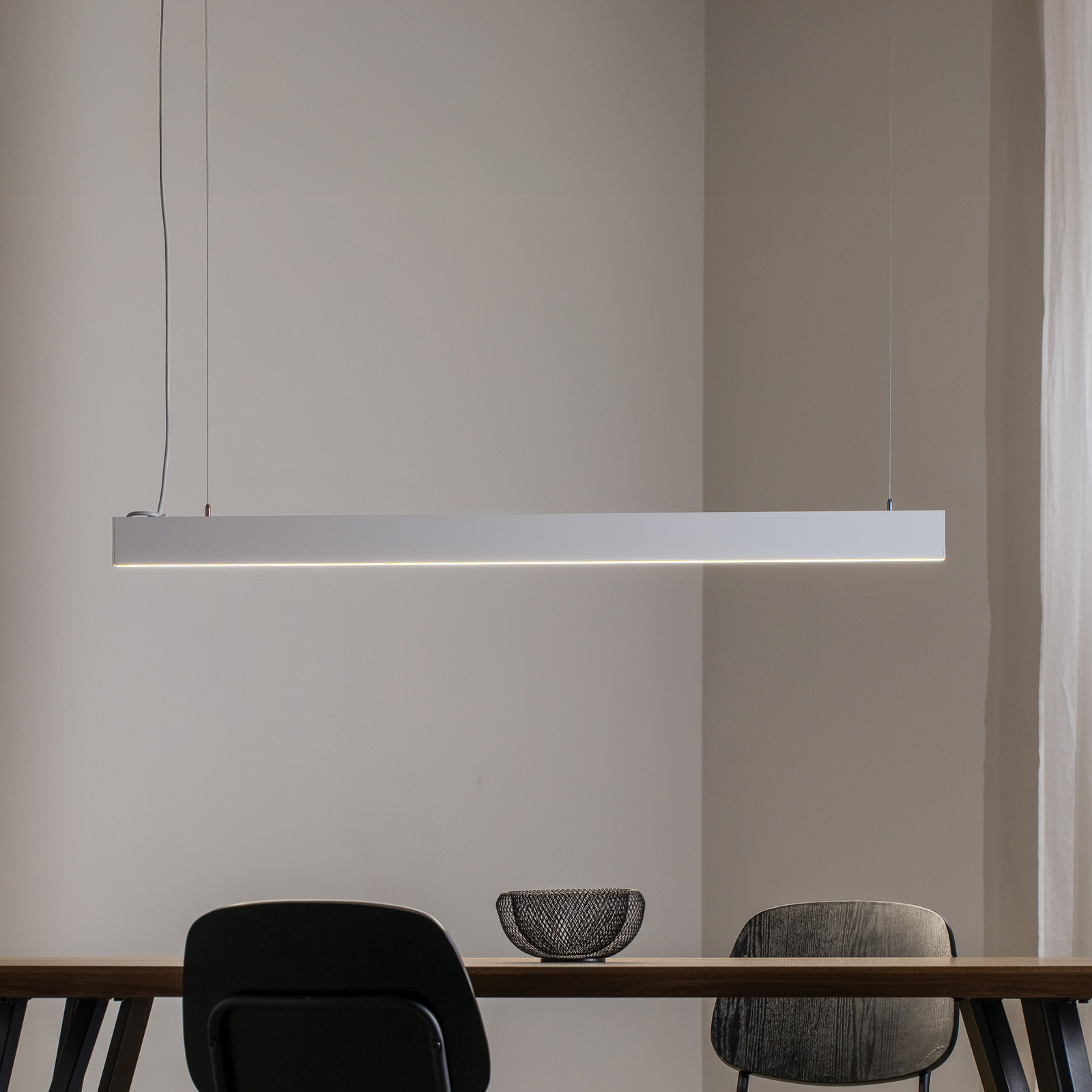 LED-Hängeleuchte Luxe, weiß, Länge 112,5 cm, Metall, 4.000 K