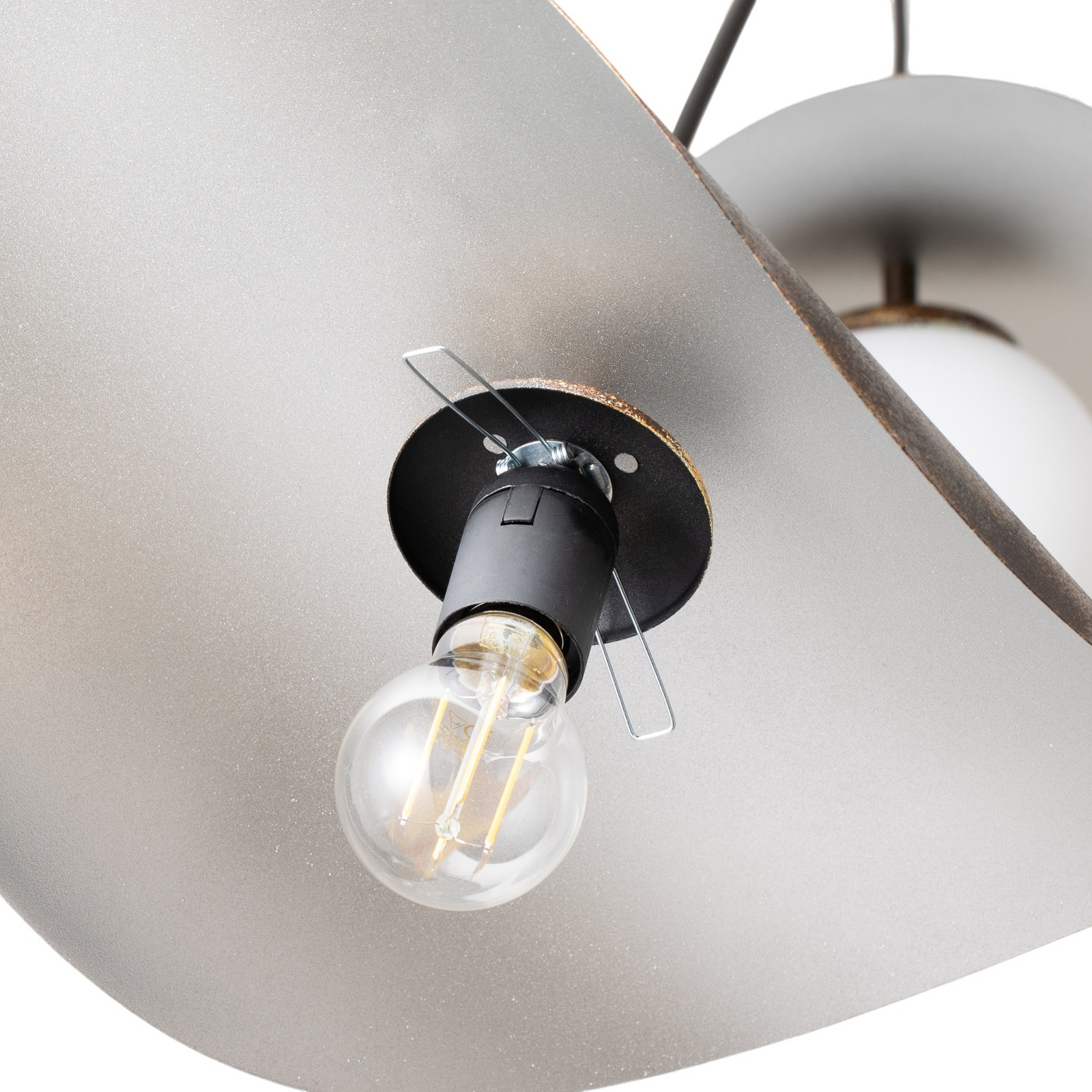 Rippvalgustid Vatoz, 3-leegiline, must, Ø 50 cm, metall Rippvalgustid Vatoz, 3-leegiline, must, Ø 50 cm, metall