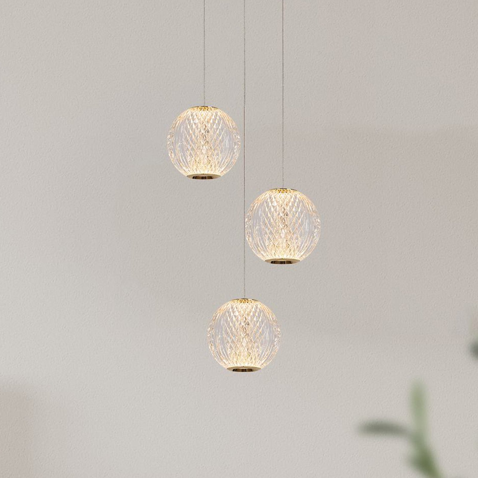 Cintra LED pendant light, Ø 25 cm, transparent/gold, acrylic