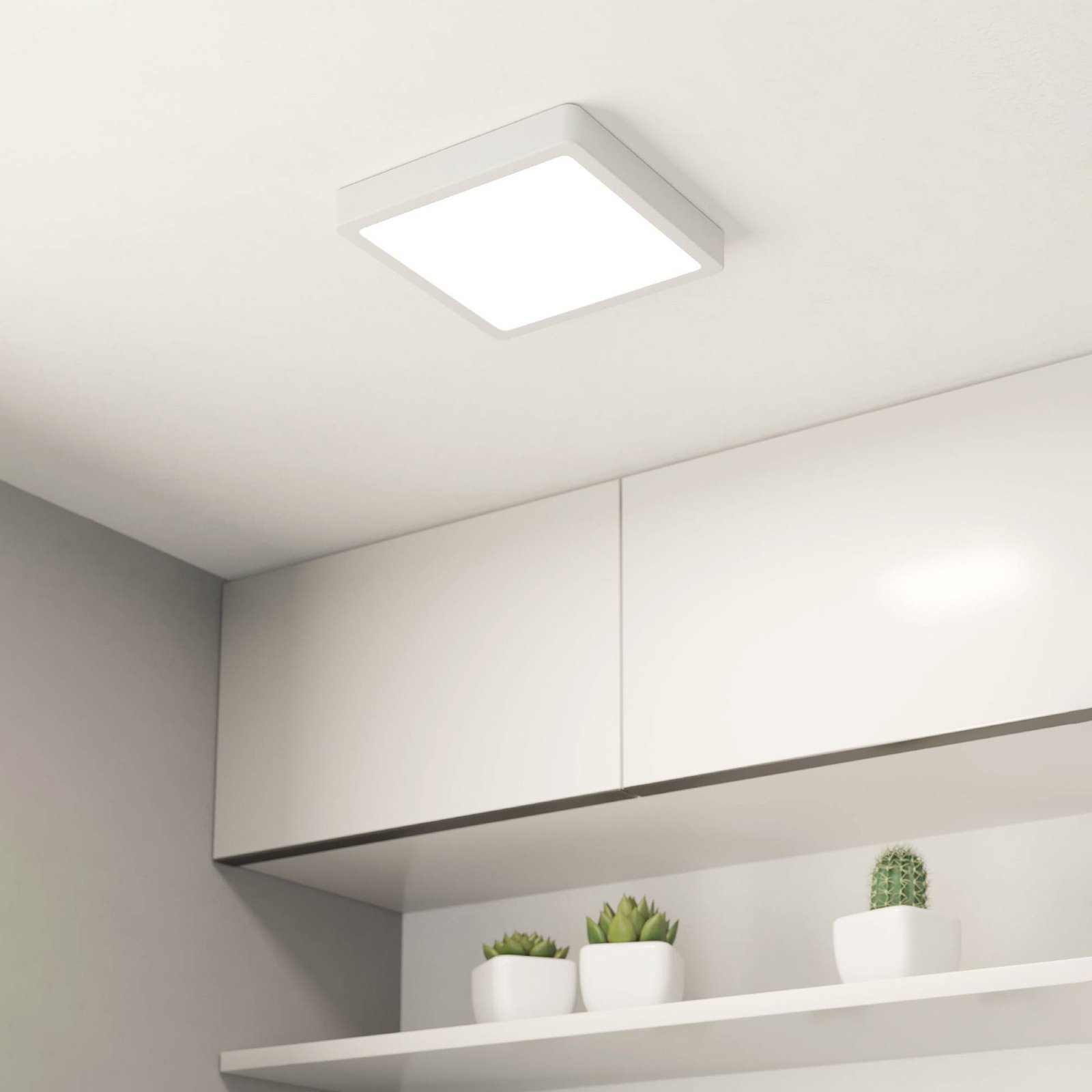 Pannello a LED a montaggio superficiale Fueva 5 IP20 830 bianco 21x21cm