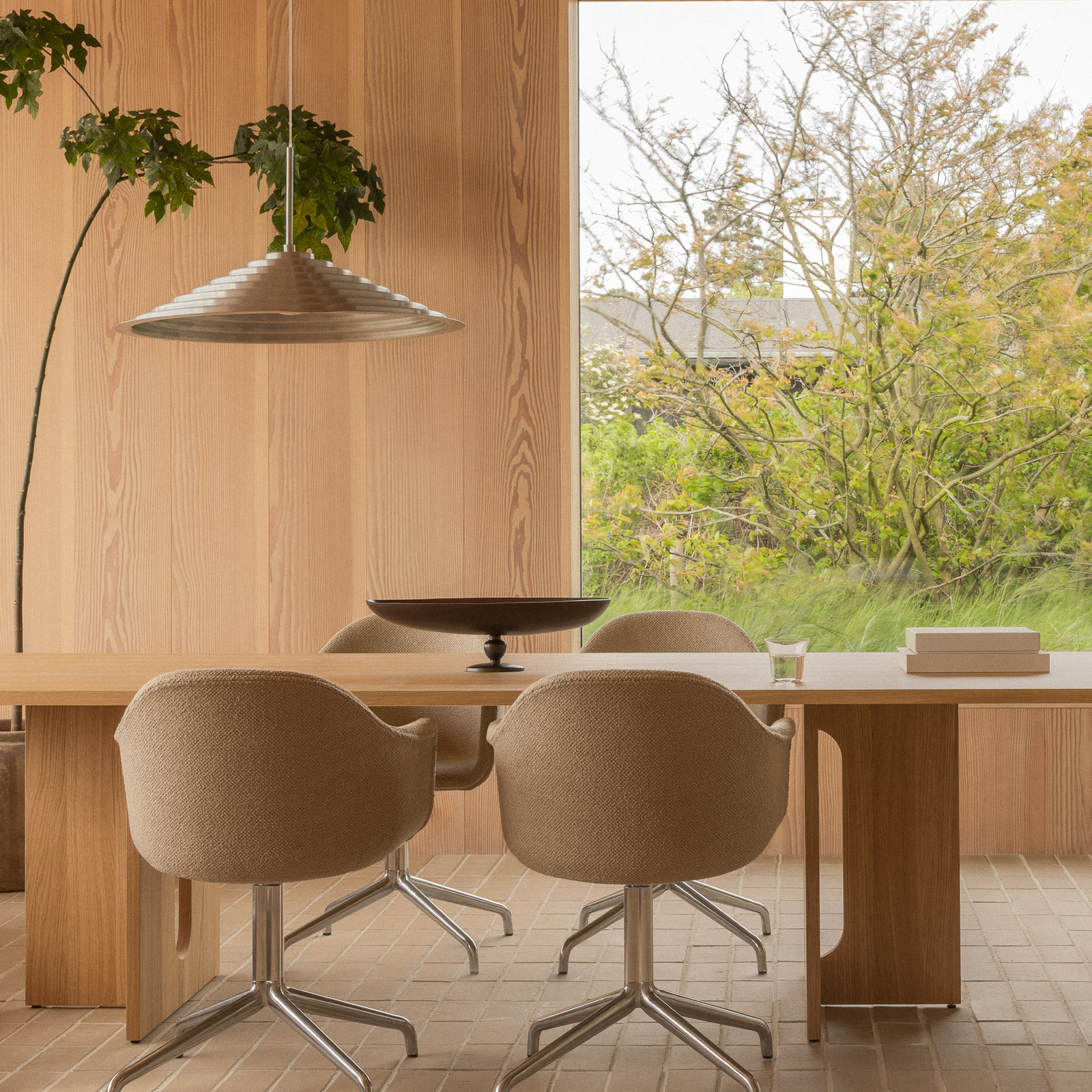 Chancery LED-riippuvalaisin, Ø 75 cm, alumiinivärinen - Audo
