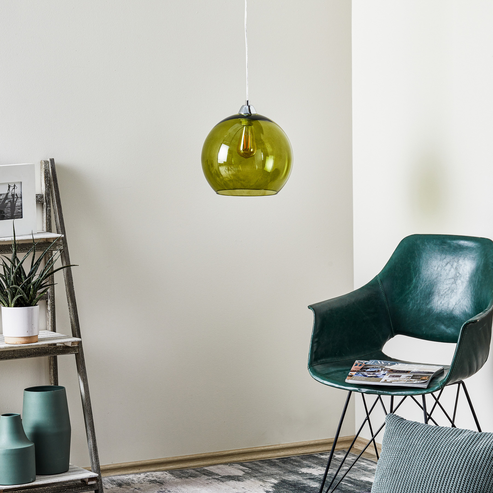 Colour hængelampe, grøn glasskærm