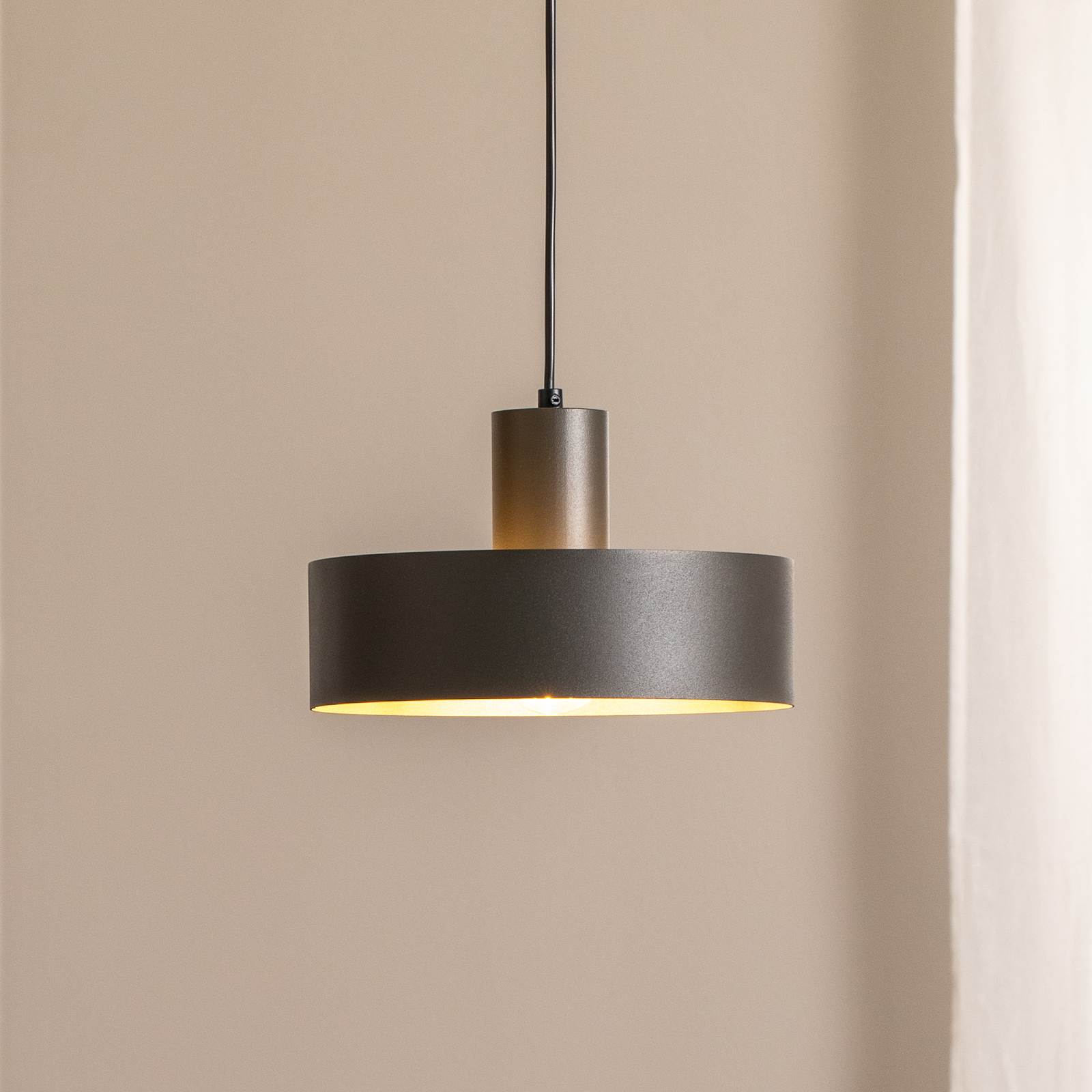Suspension Rif M, vert olive, à 1 lampe, Ø 25 cm, acier 