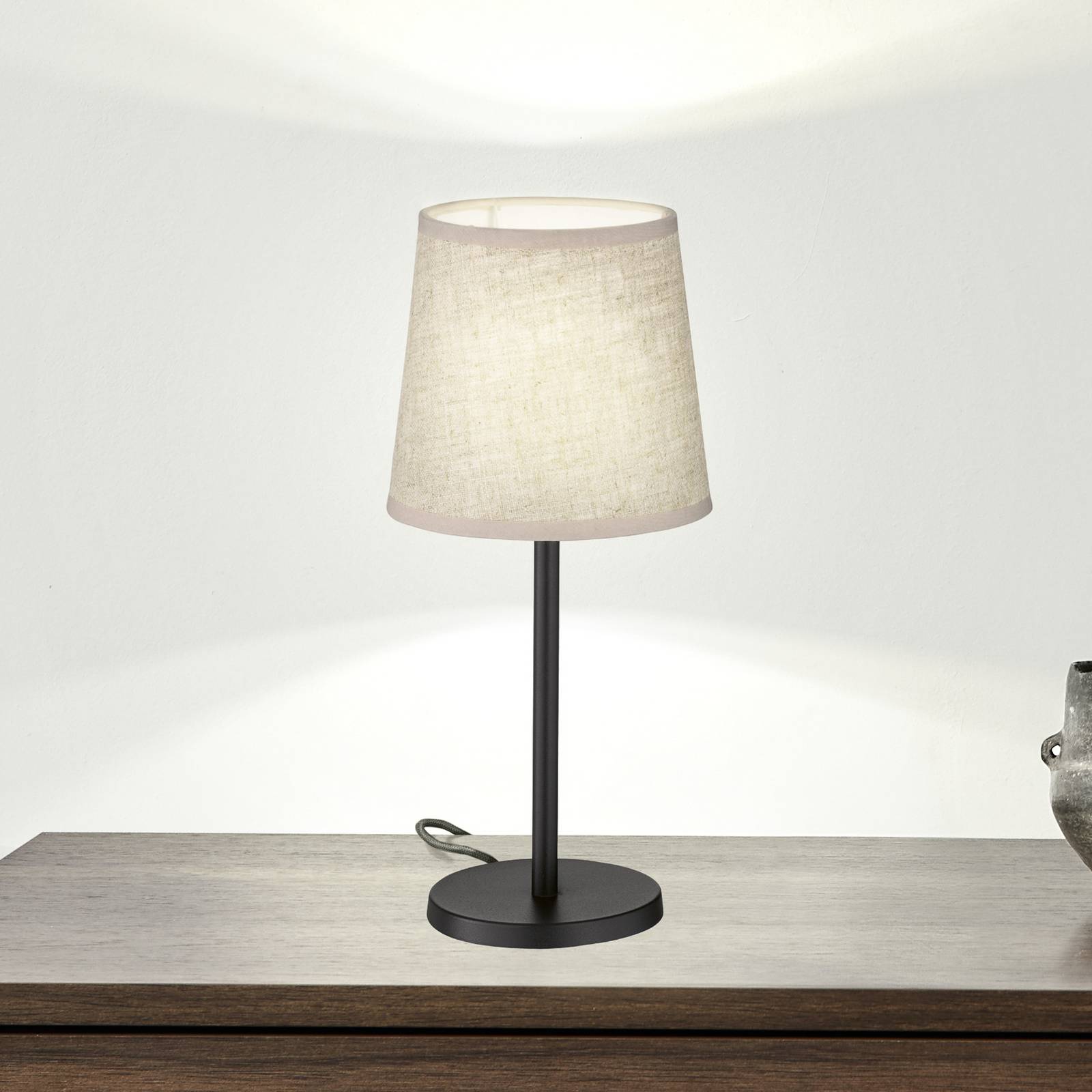 Tischleuchte Eve, Leinenschirm schwarz/sand günstig online kaufen