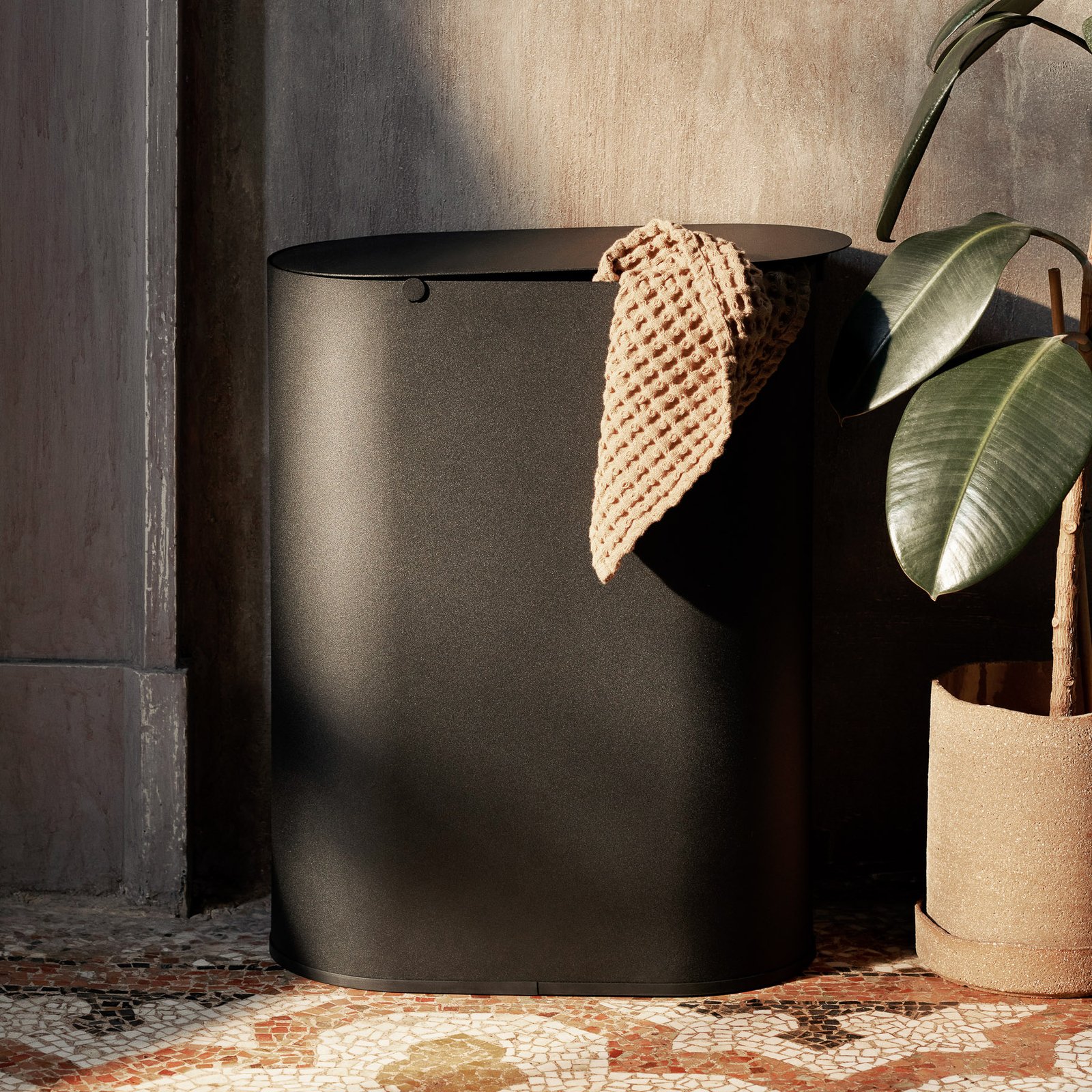 ferm LIVING waste bin grandson, black, inner bin, 19 litres