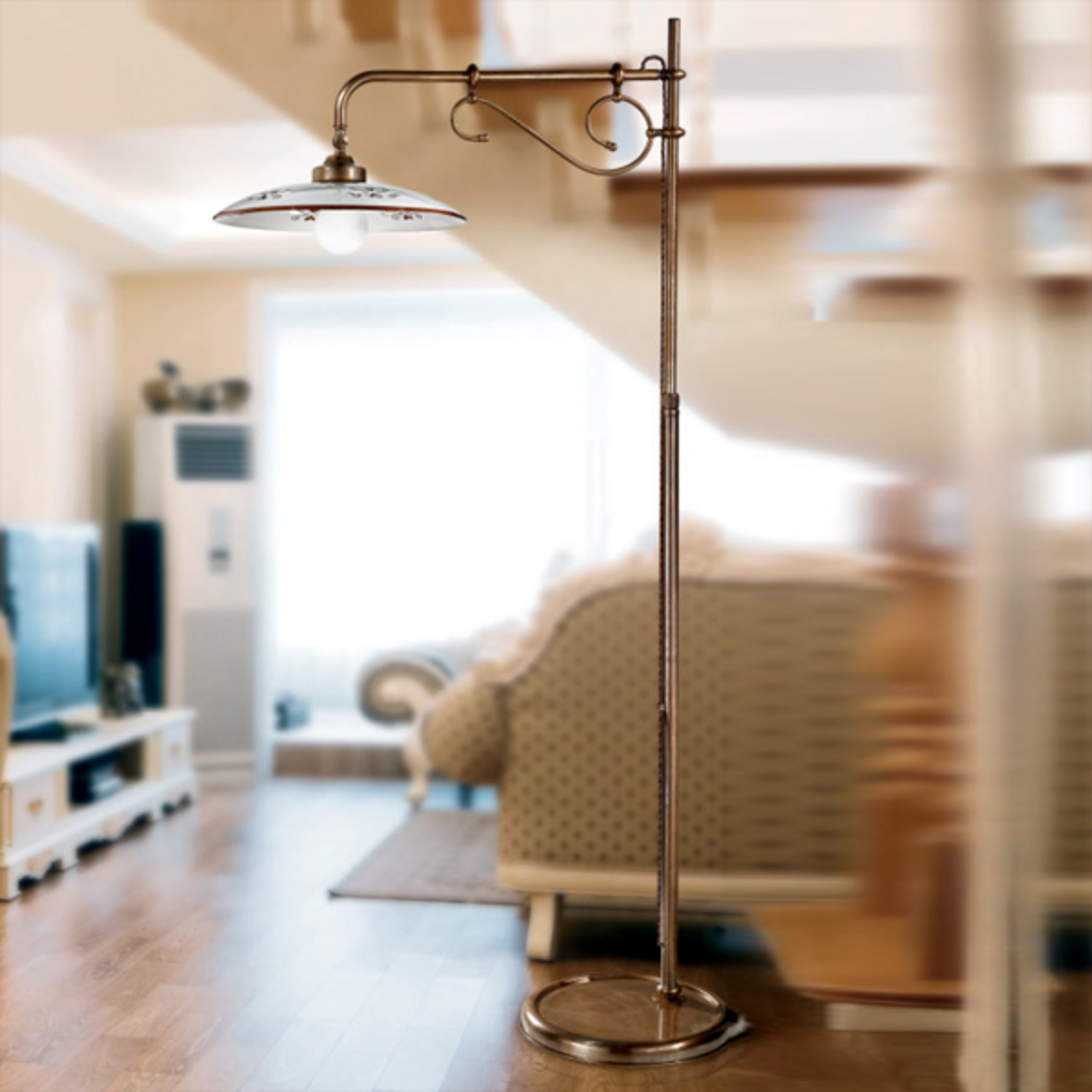 Lampadaire gracile Bassano brun