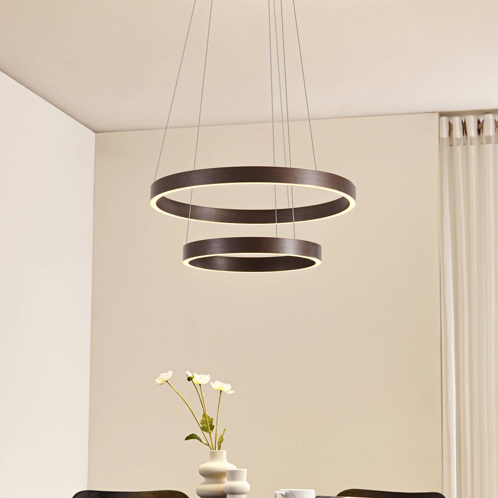 Lucande LED-Hängeleuchte Yonam, Ø 60 cm, 2-flg., braun, CCT günstig online kaufen